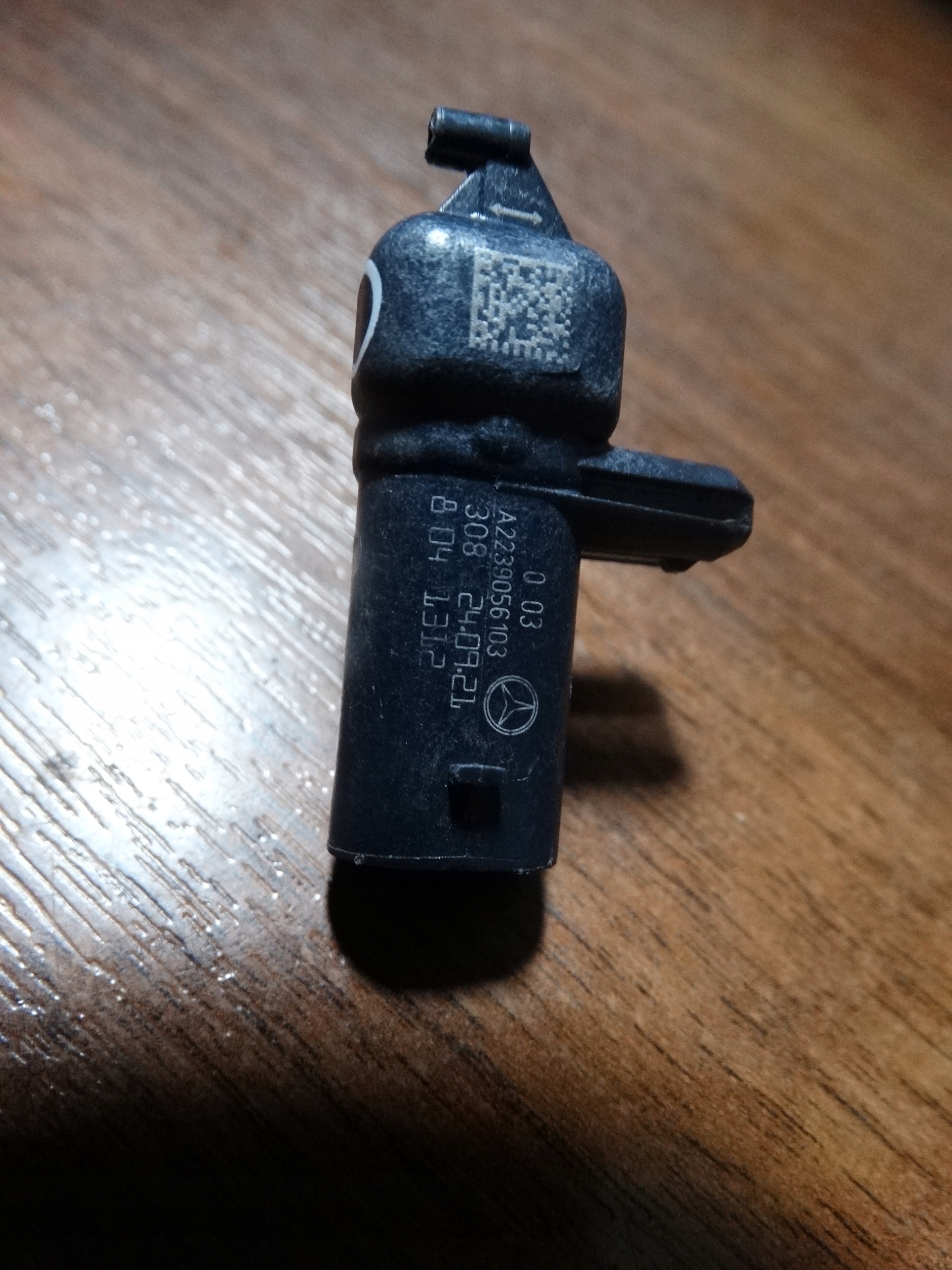 IDEALNY SENSOR PRZYSPIESZENIA MERCEDES 1