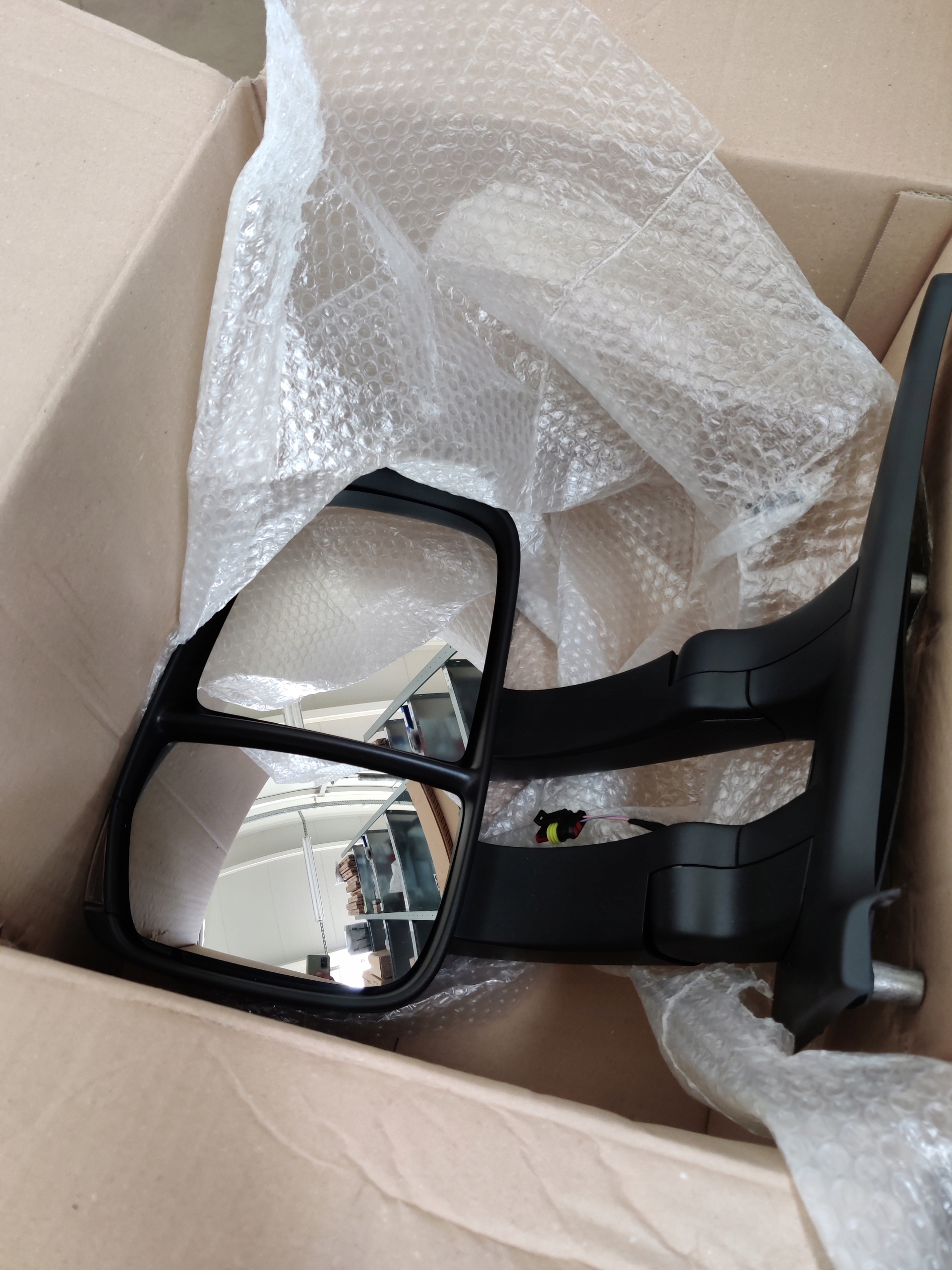 Lusterko lewe IVECO Daily OE 5802032040