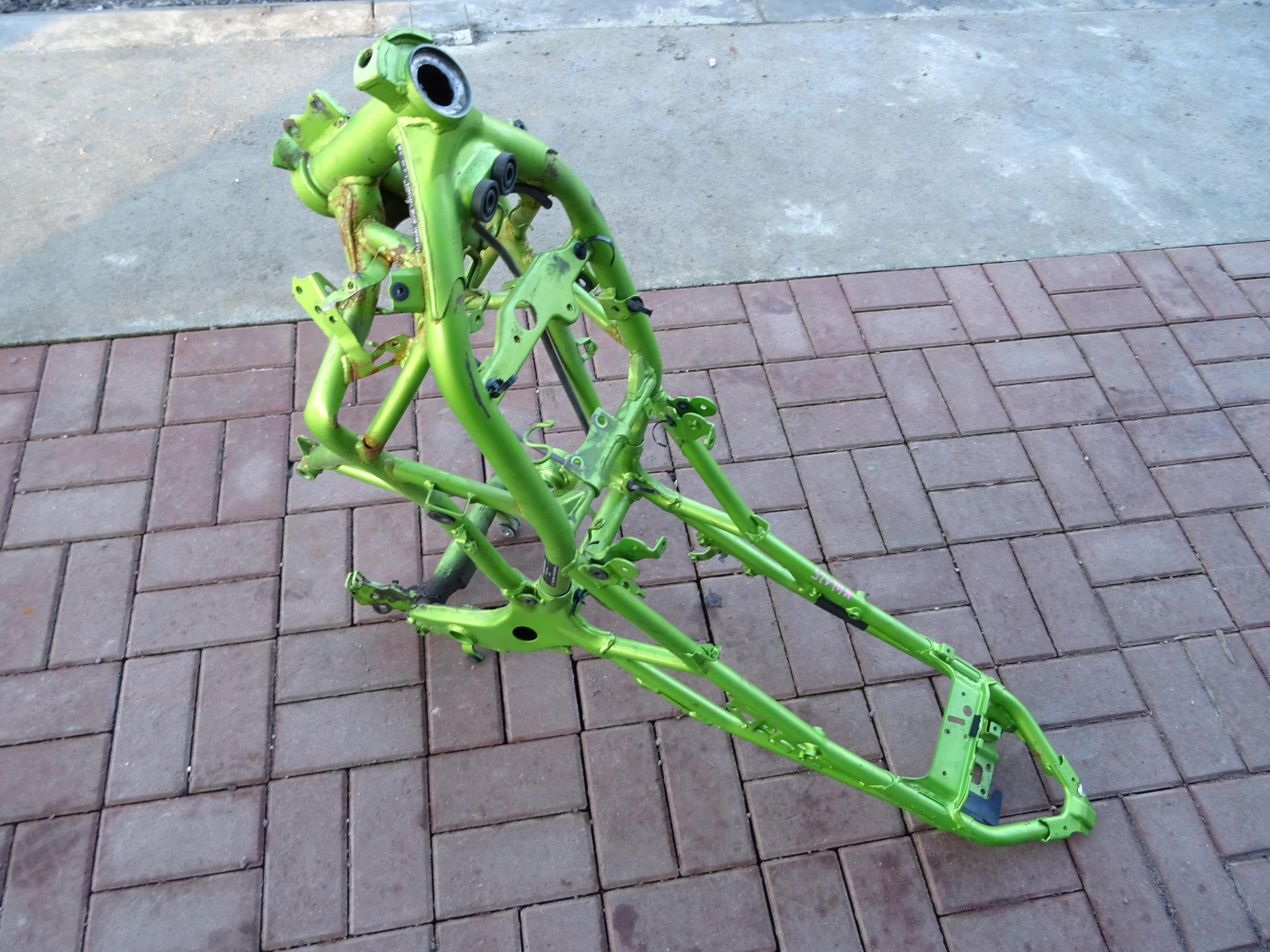 KAWASAKI NINJA 125 РАМКА ДОКУМЕНТИ 19-