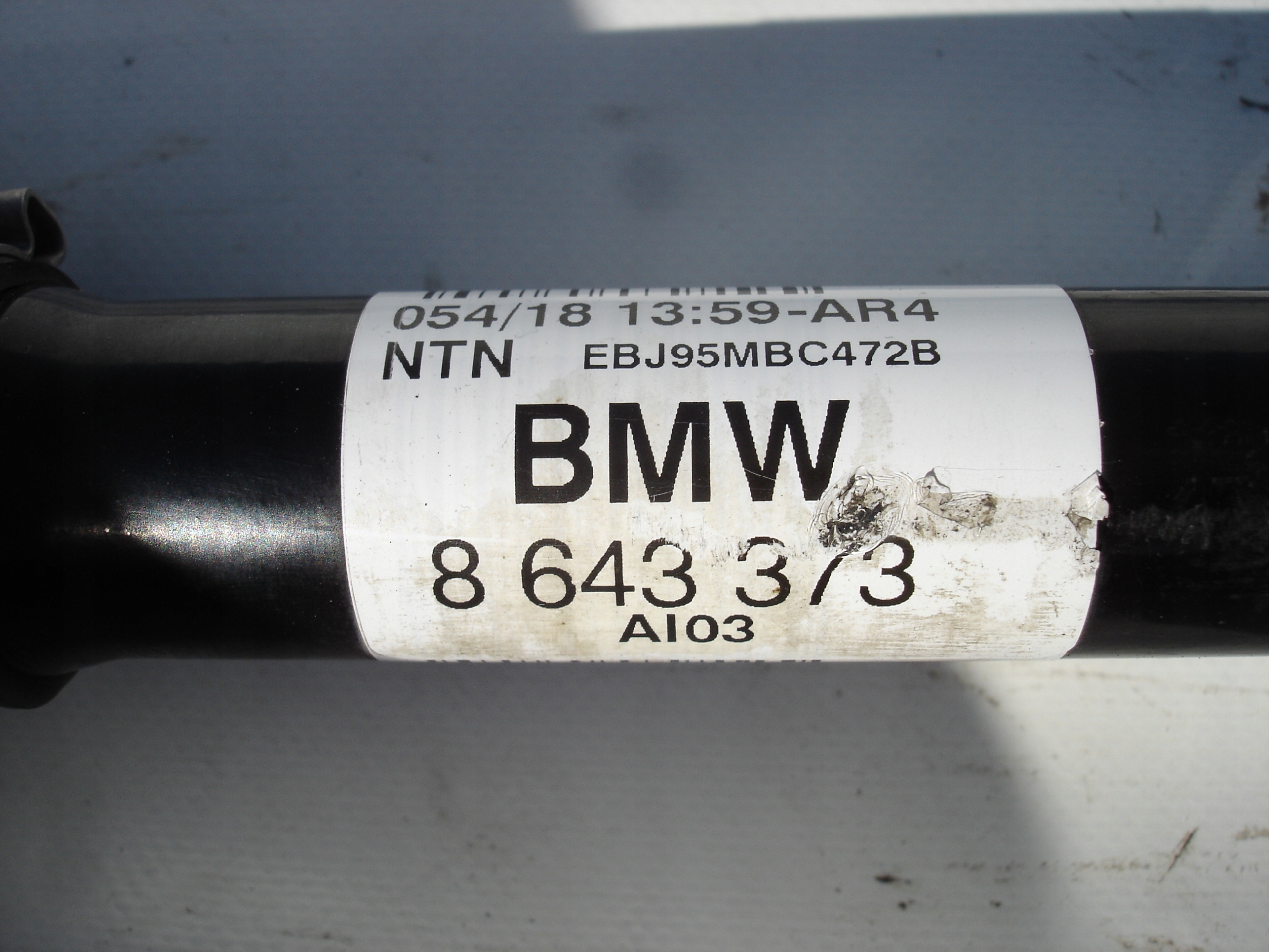 BMW X1 F48 semi-axis left 8643373