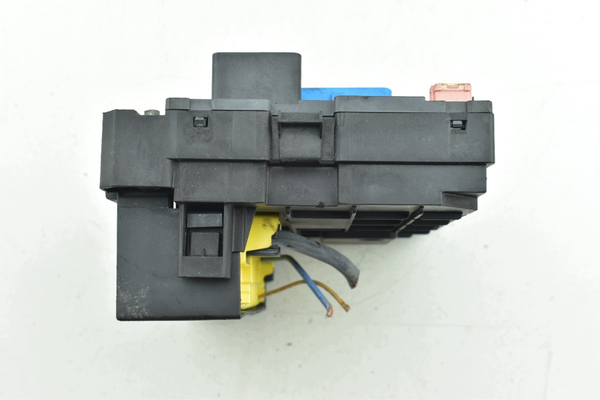 compartment module BSM PEUGEOT 508 CITROEN DS5 9810296480
