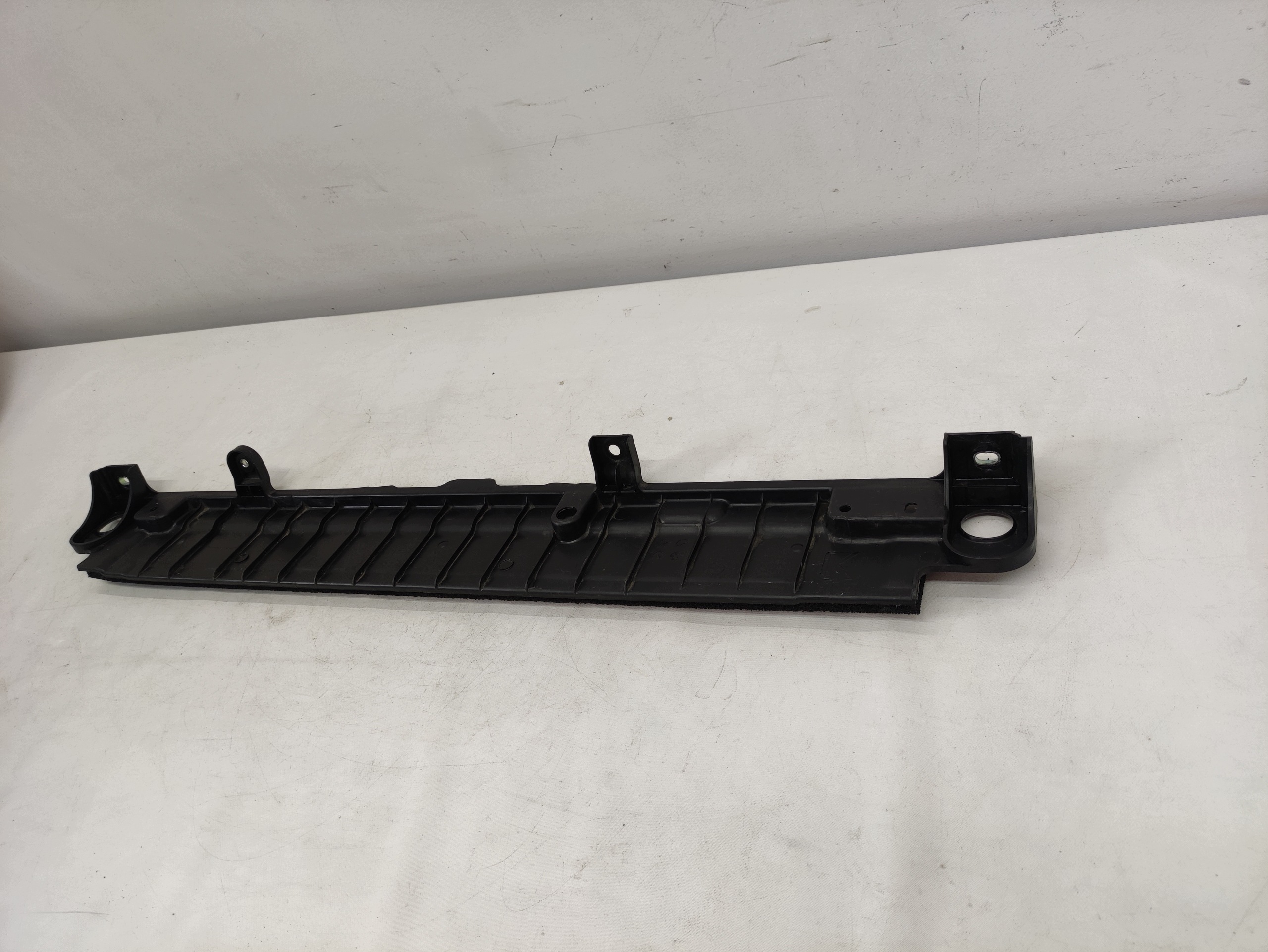 NISSAN X-TRAIL T33 21- cover radiator upper original