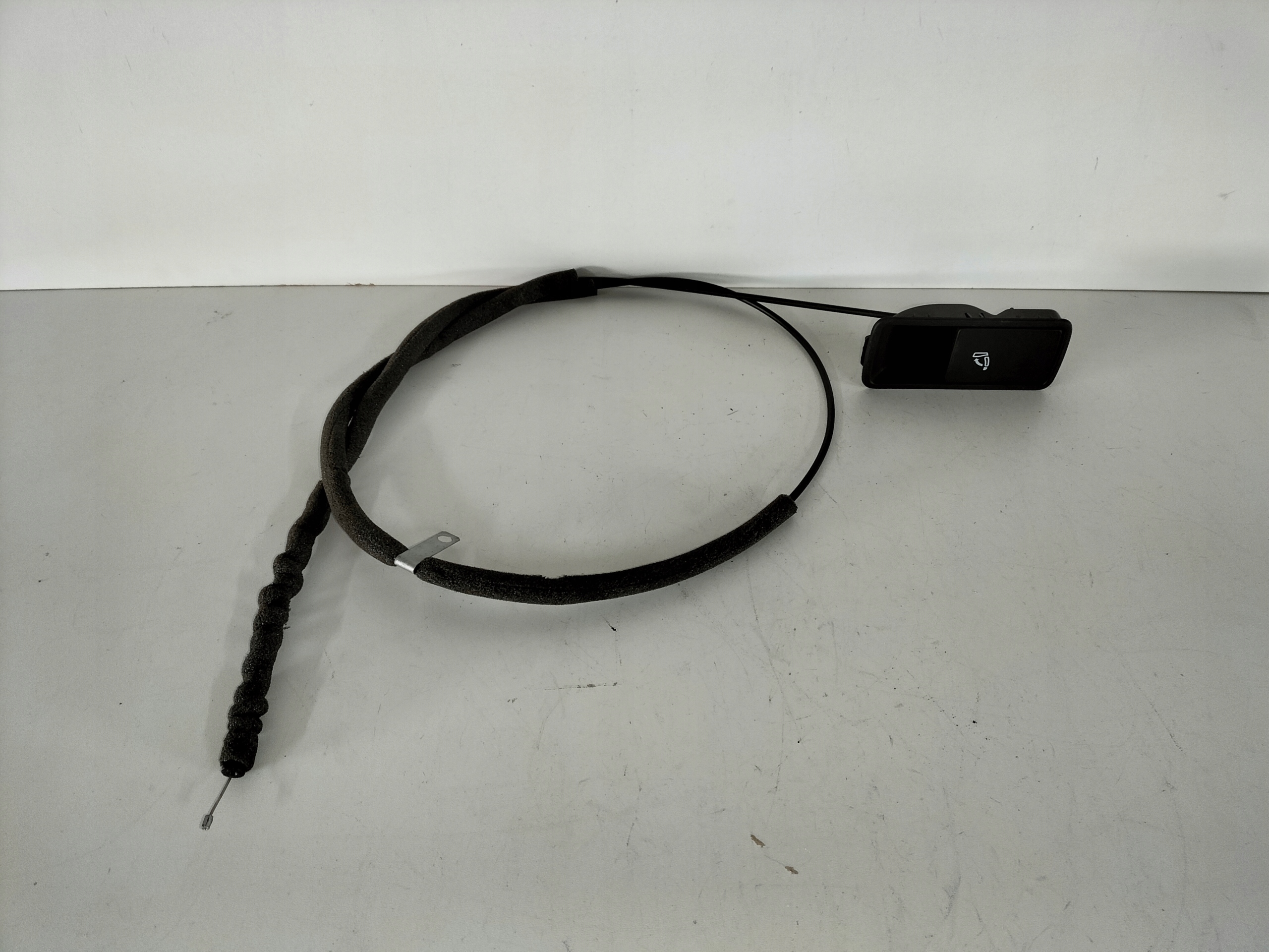 bracket rope oparcia rear part left SKODA OCTAVIA III 13
