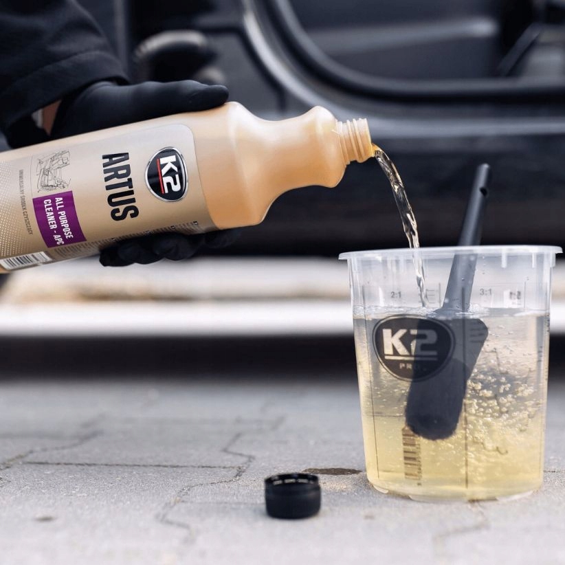 K2 ARTUS APC DO MYCIA KONSERWACJI TWORZYW SZTUCZNYCH TAPICERKI 5L Waga produktu z opakowaniem jednostkowym 5 kg