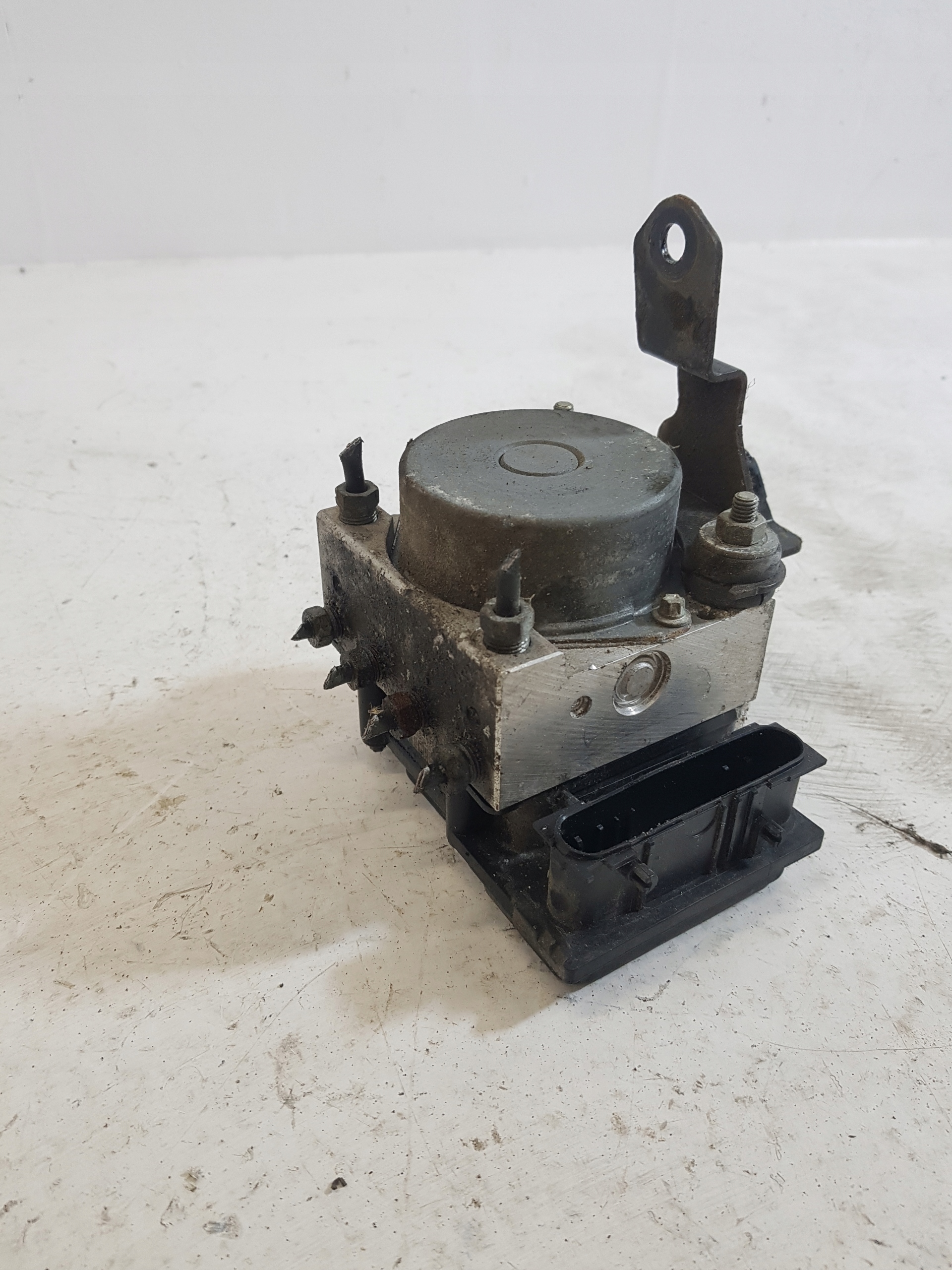 Pompa ABS DAIHATSU CUORE 0265800641