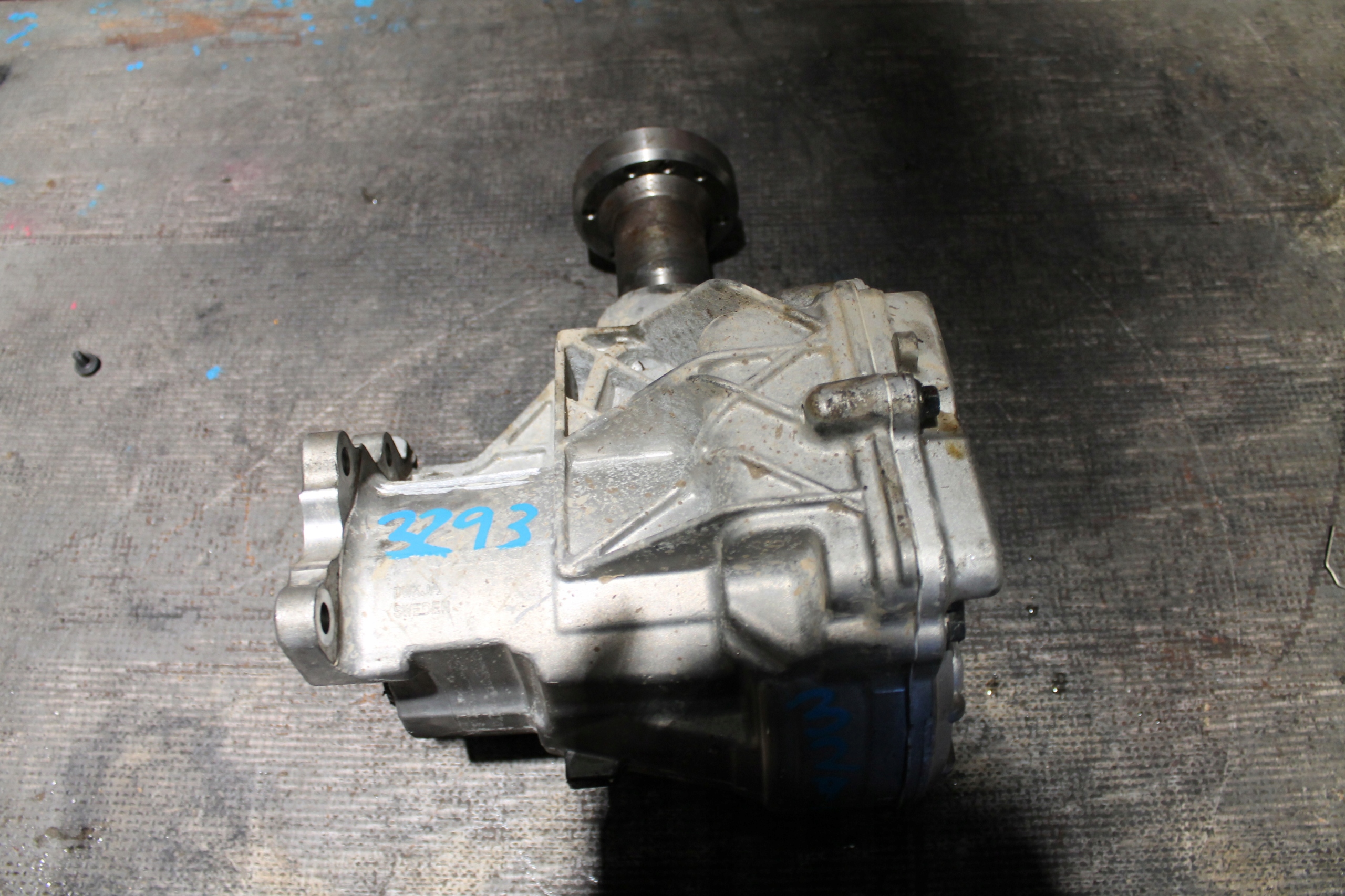 3293. REDUKTOR control VOLVO P32339091