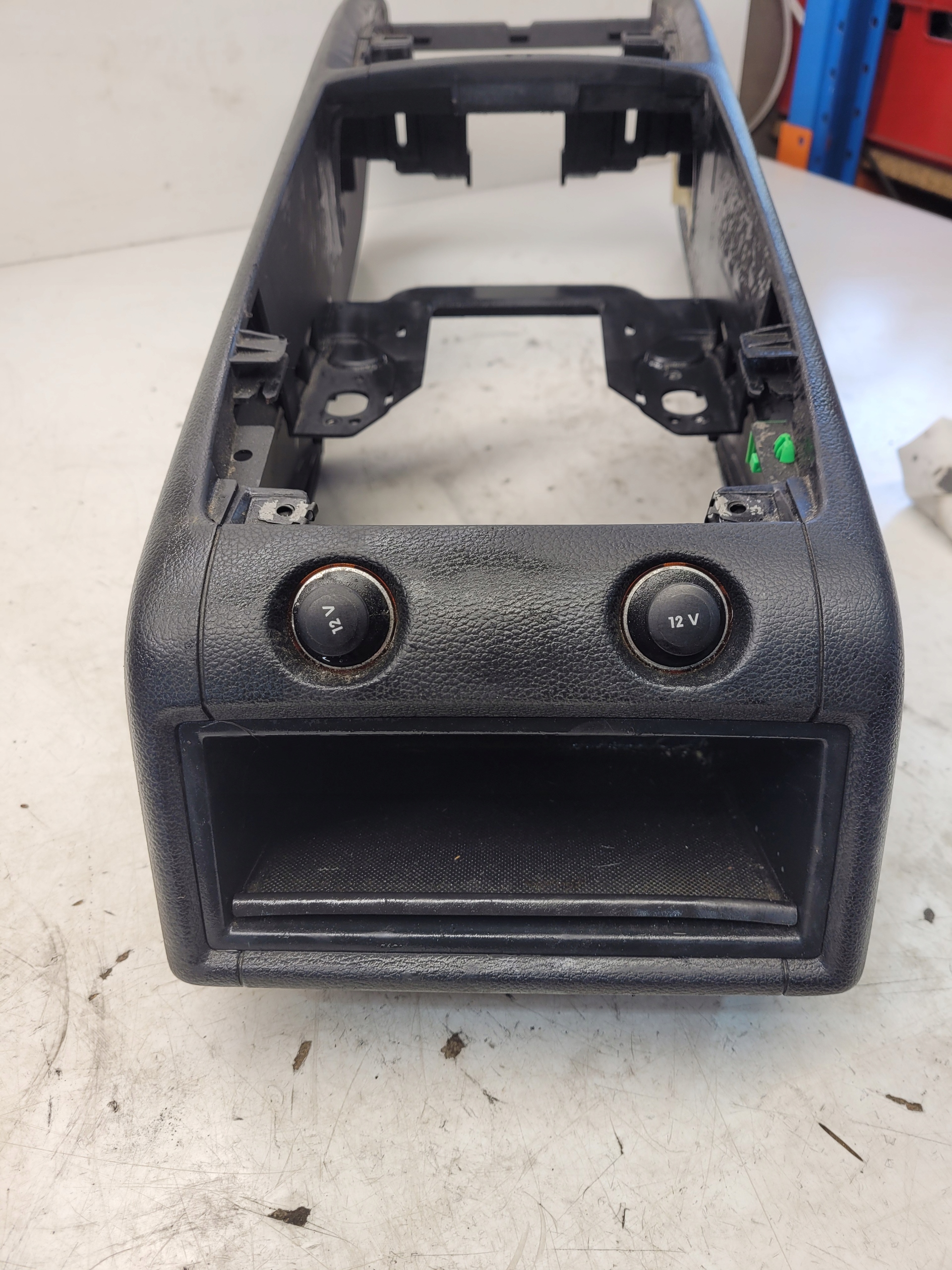 TUNEL mitte AUDI Q7 4L 4L1863244C EUROPA