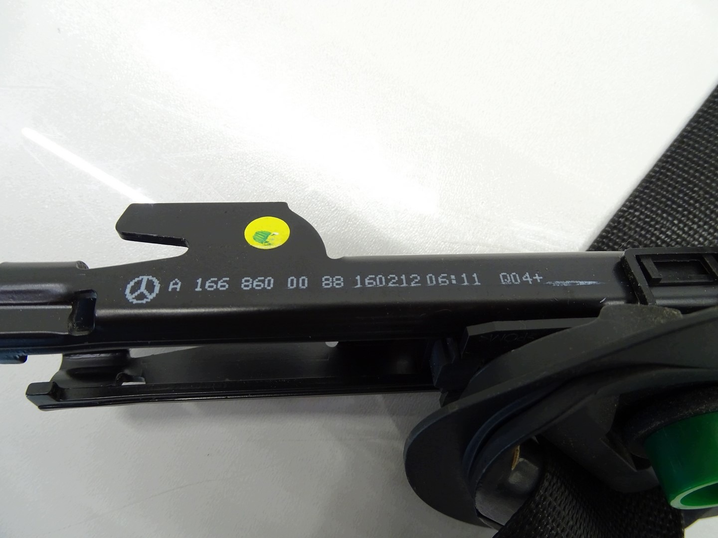 tension belt safety left front front MERCEDES ML W166 A1668603586