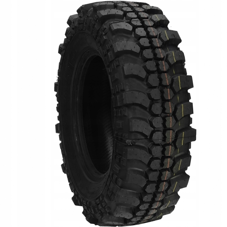 Opona 235/70R16 Bieżnikowana Terenowa SIMEX Rok produkcji 2024