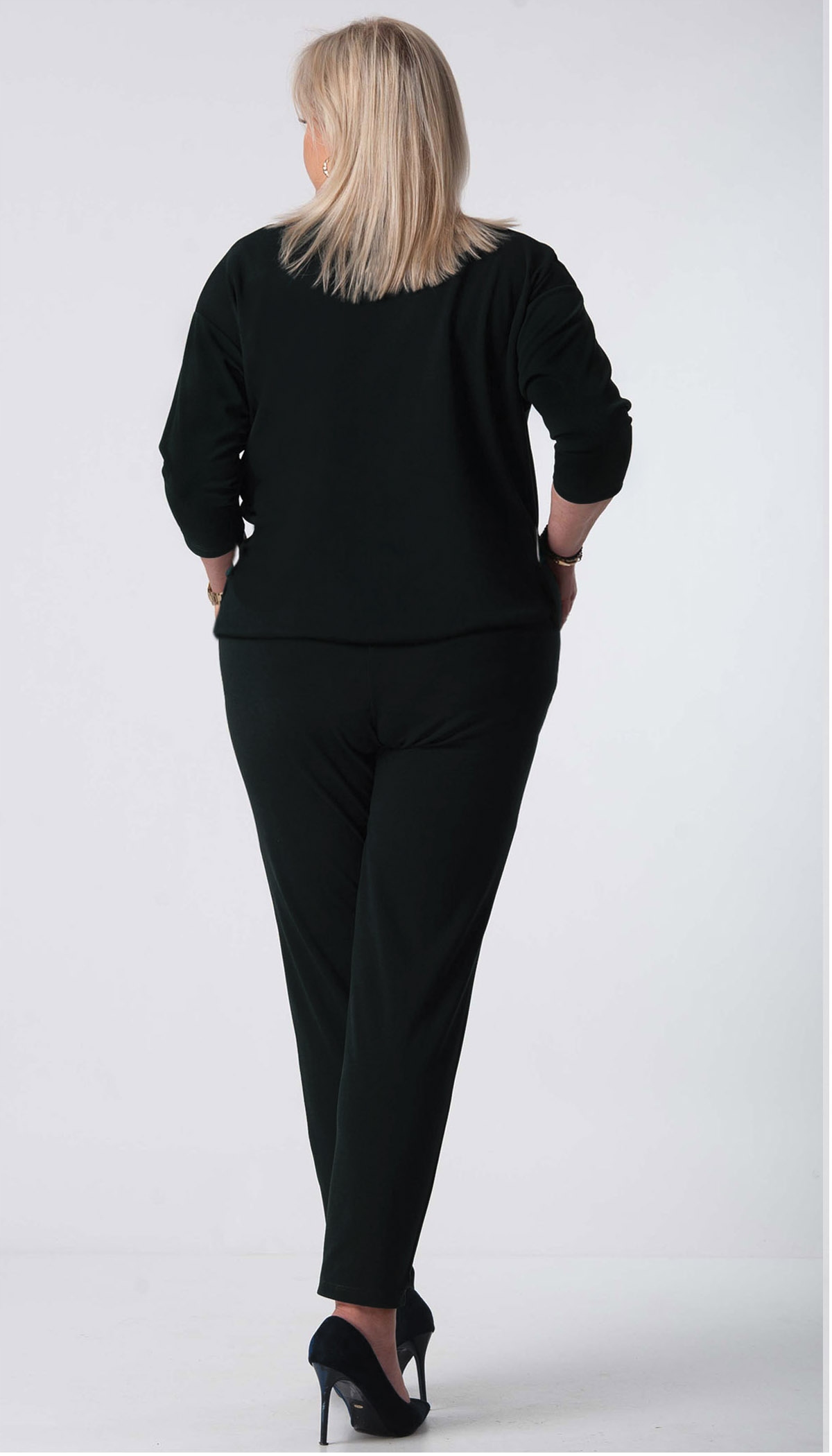 ELEGANCKI Kombinezon damski Plus Size WYSZCZUPLAJĄCY (44-54) 46 XXXL Rozmiar 3XL (46)
