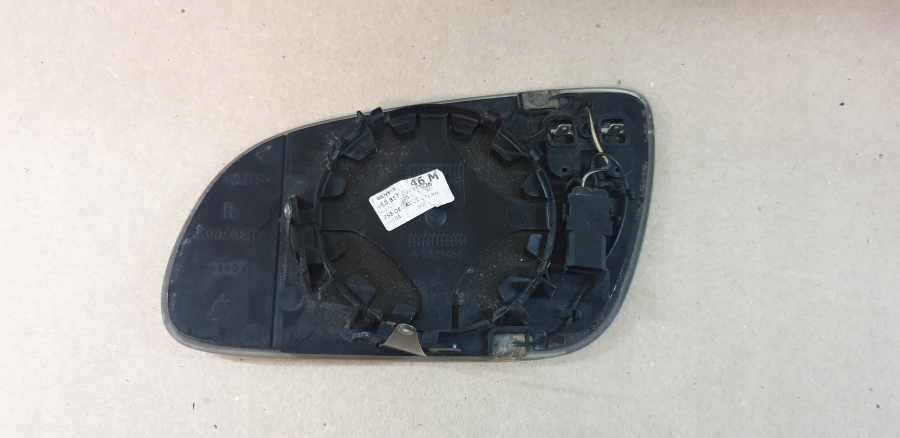 AUDI A8 D3 FOTOCHROM WKŁAD LUSTERKA LUSTERKO Strona zabudowy prawa