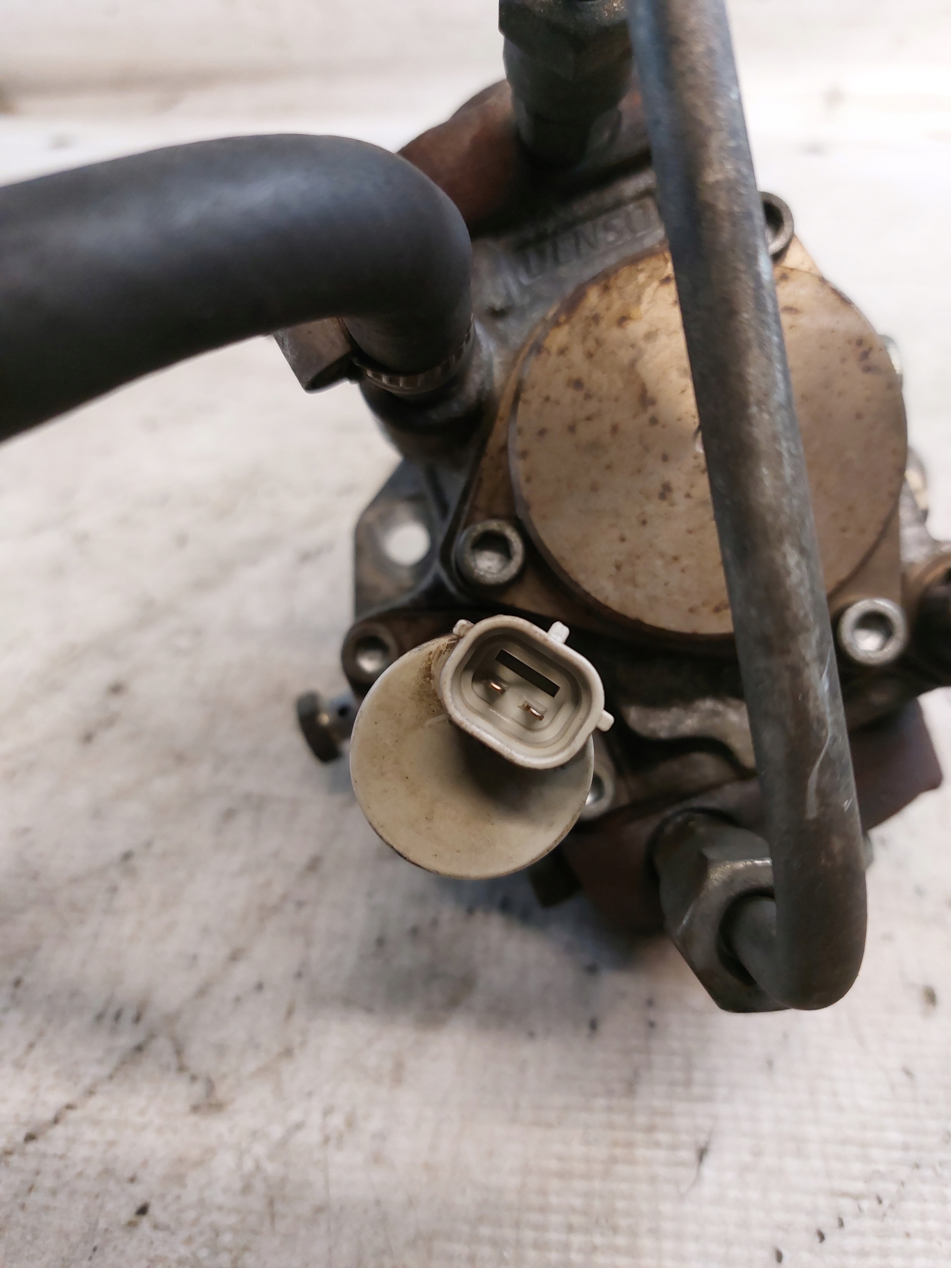 injection pump OPEL MERIVA A 1.7CDTI