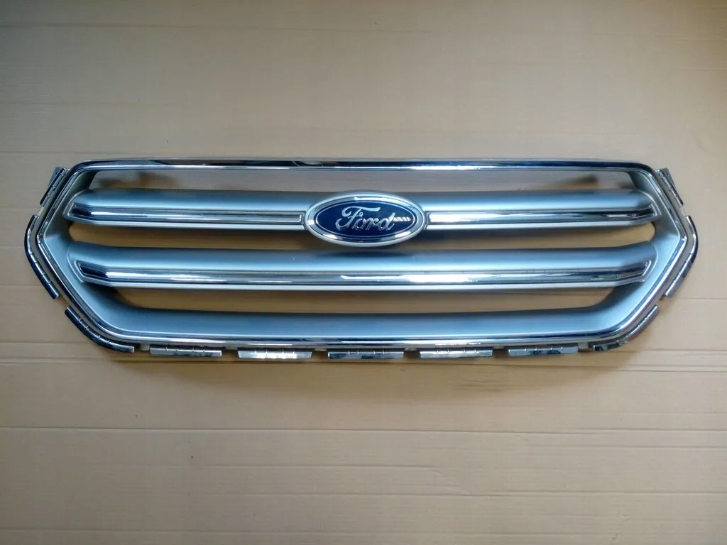 Ford Kuga Mk2 Lift w Atrapy chłodnicy (grille, kratki) 