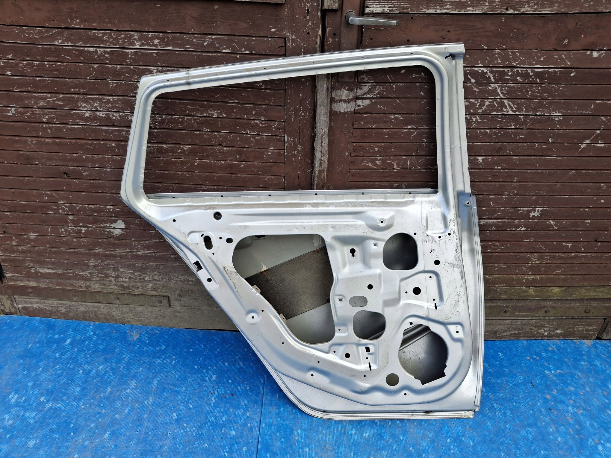 door left rear. OPEL INSIGNIA A KOMBI 2008R->