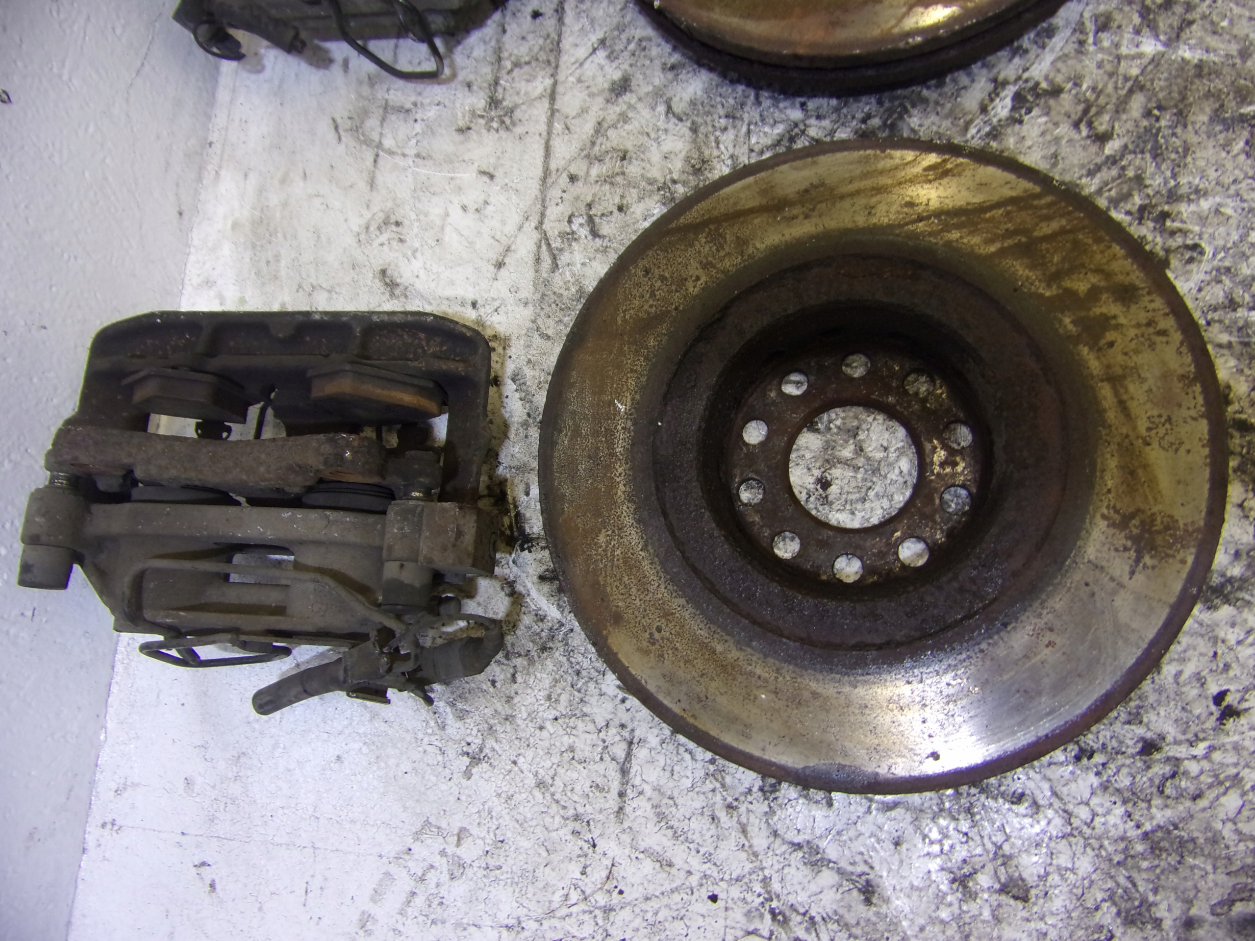 calipers front VOLKSWAGEN PHAETON 3.2 B LUCAS