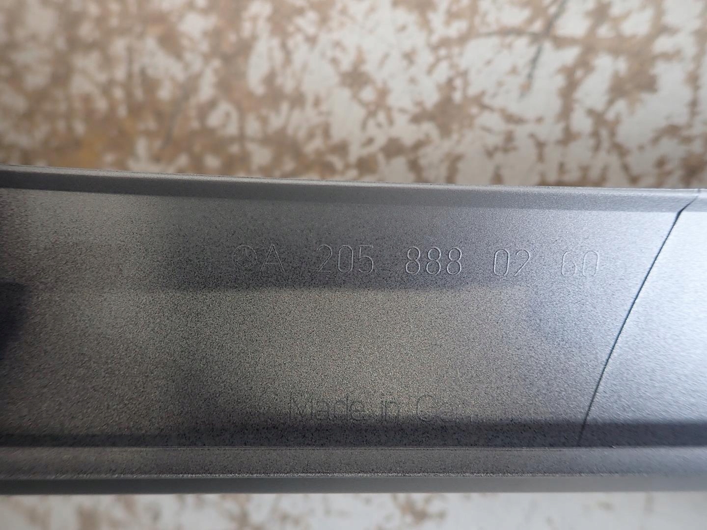 grille MERCEDES C-KLASA W205 2014- A2058800260