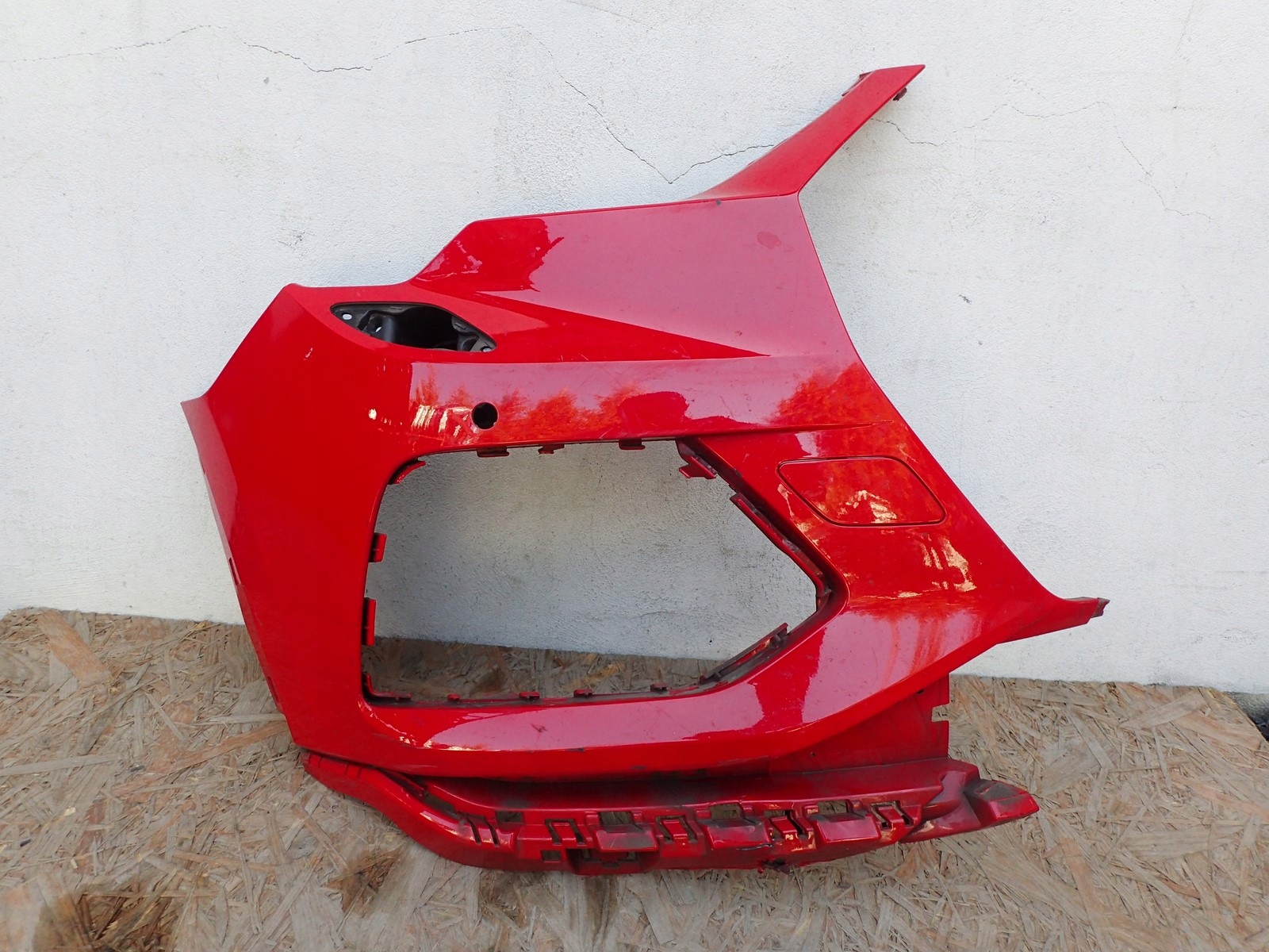bumper front corner right AUDI Q3 II 83A 2018