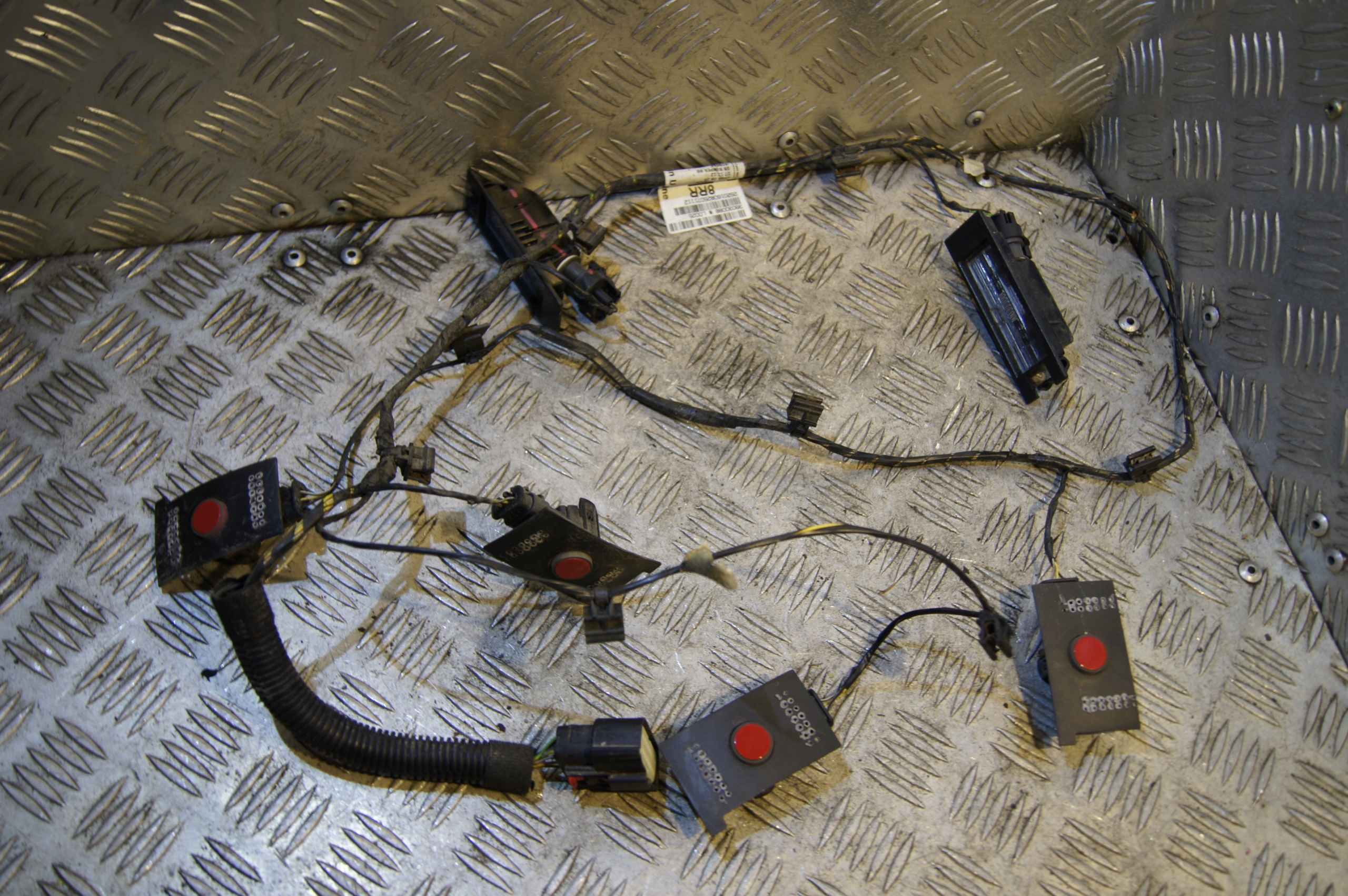 39014221 - Установка датчика заднього ходу PDC бампера Astra K