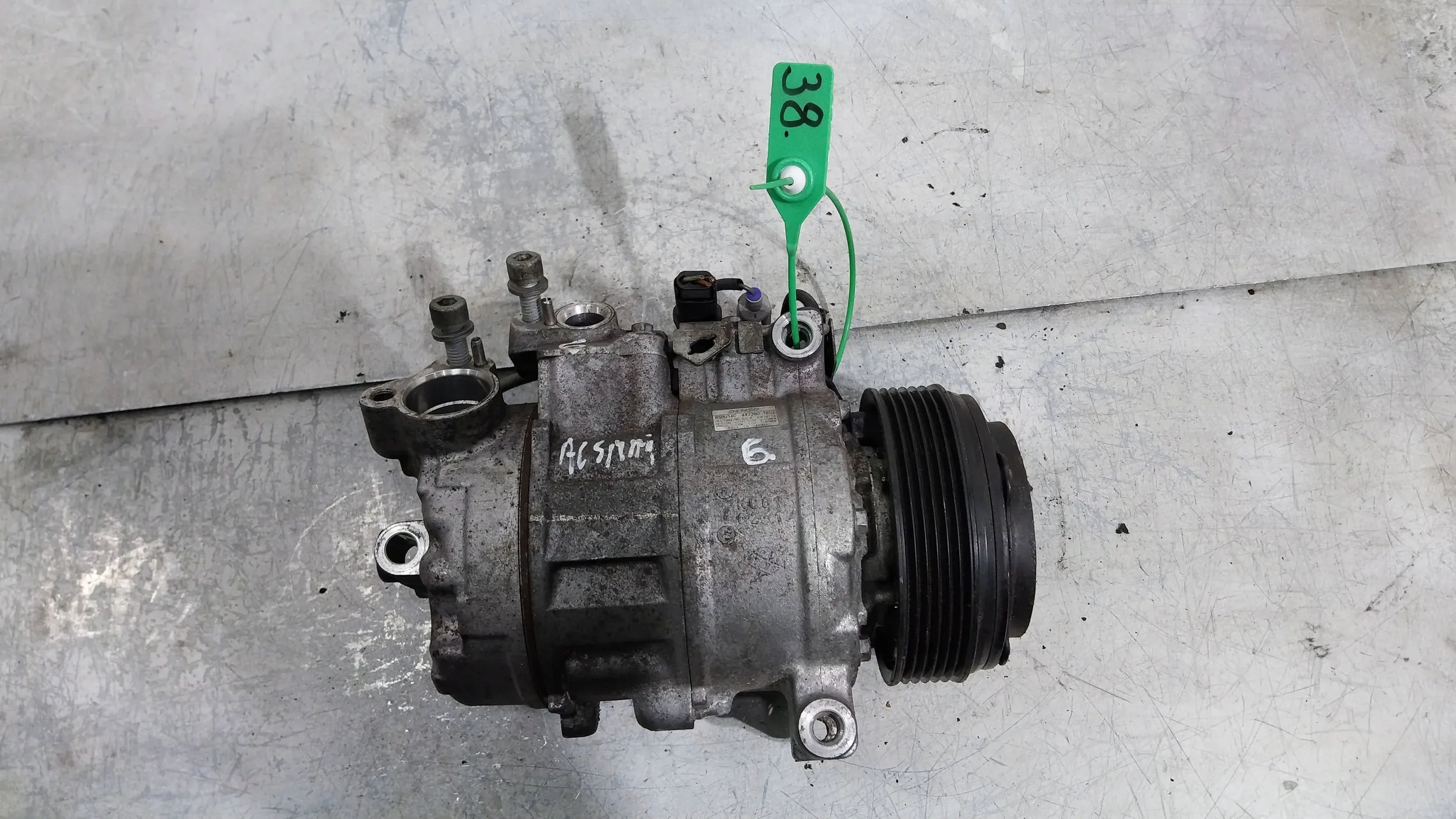 KOMPRESOR KLIMATIZÁCII 447260-1852 BMW E90 E91 E92 E93 E87 E84 2.0D N47