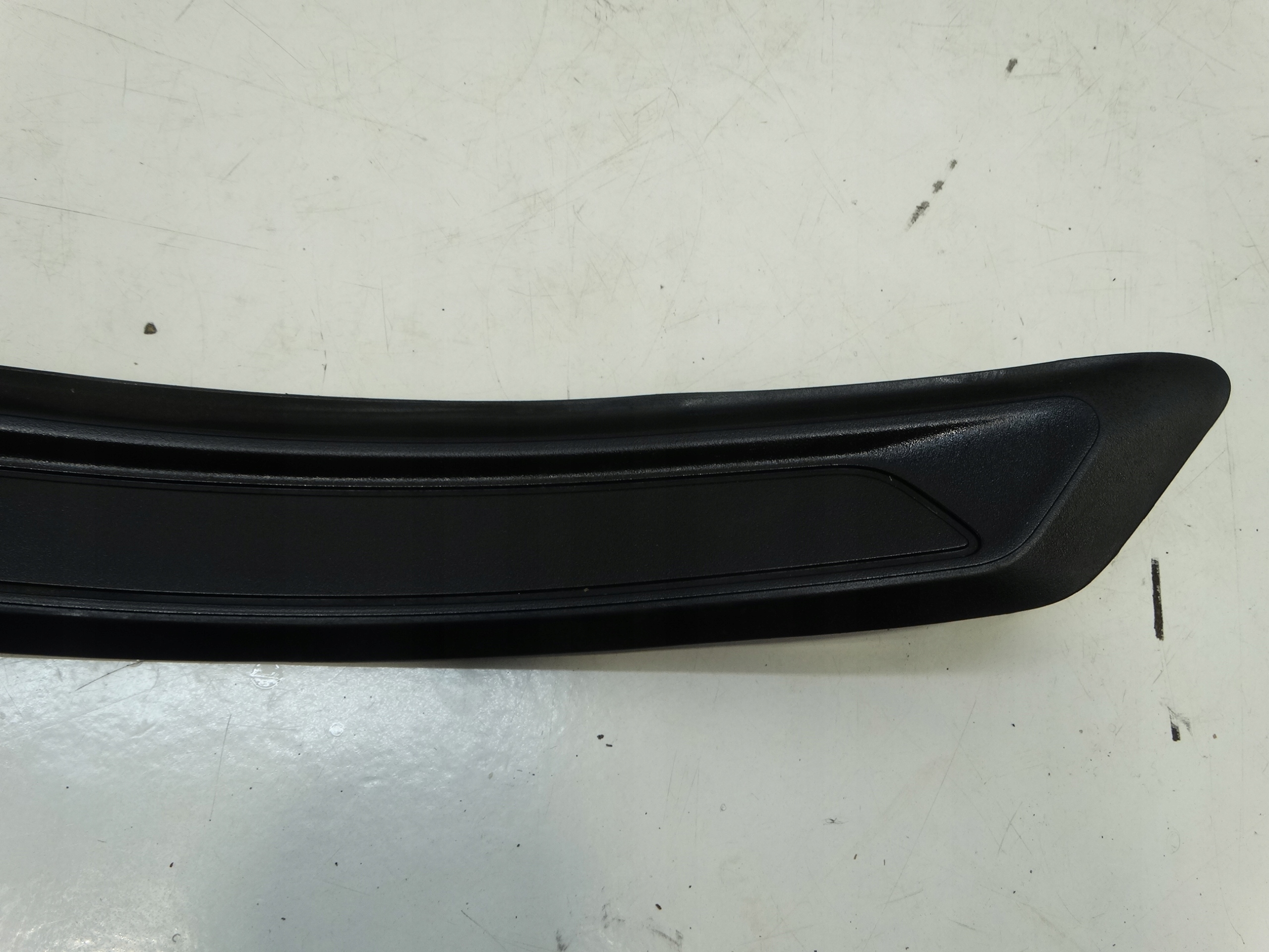 moulding threshold left rear part BMW 1 F20 5147-7263311