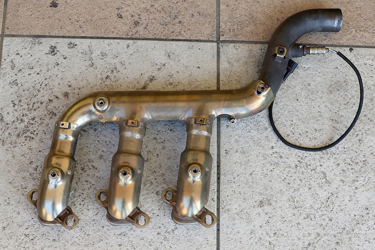 Kolektor wydechowy sonda lambda Triumph Rocket III