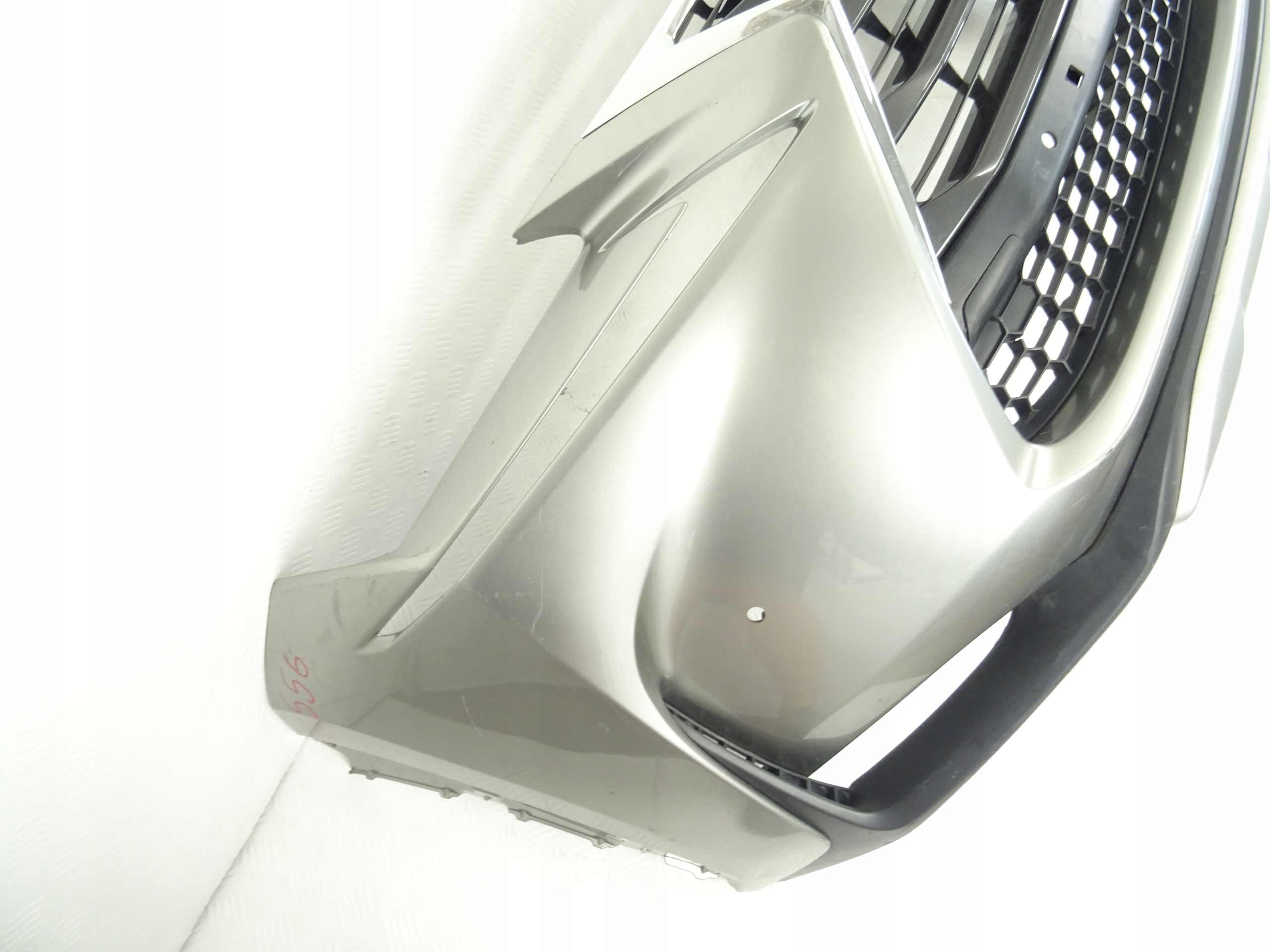 Lexus NX300H NX bumper front front grill 20556