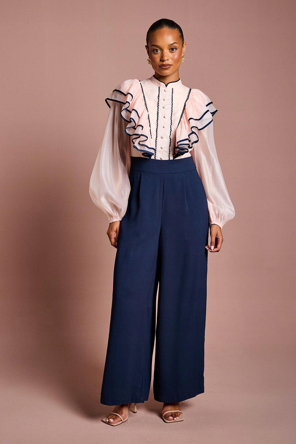 CC47305 Coast Elegantní Dvoubarevná Kombinéza S Volány (10) XL