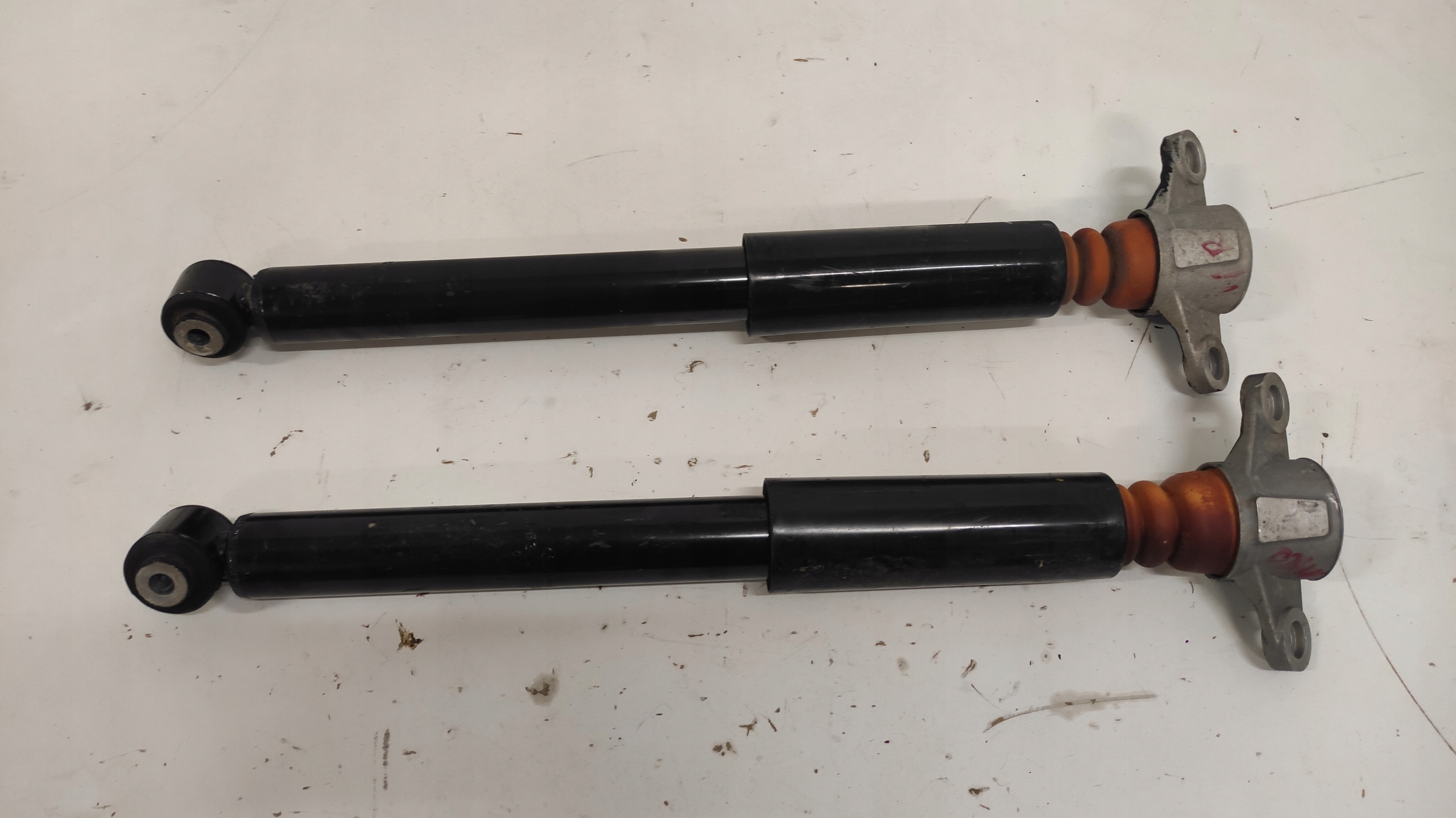 shock absorber rear rear part left right KIA NIRO 17-22