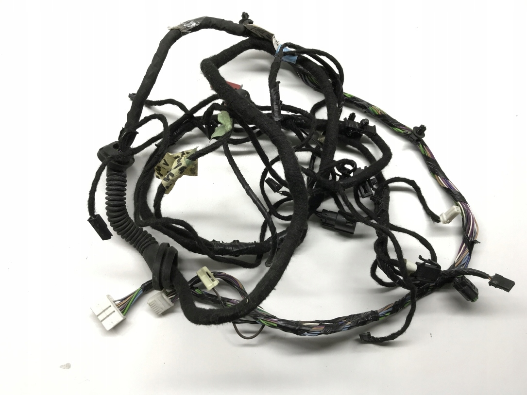 1004428-90-P - ПРАВЫЙ ЖГУТ ПРОВОДОВ ЗАДНЕЙ ДВЕРИ TESLA S 1004428-00-P