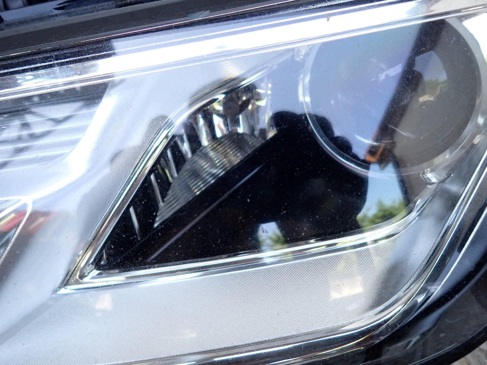 light left REFLEKTOR left XENON AUDI A4 B9 2015-2019R 8W0941005