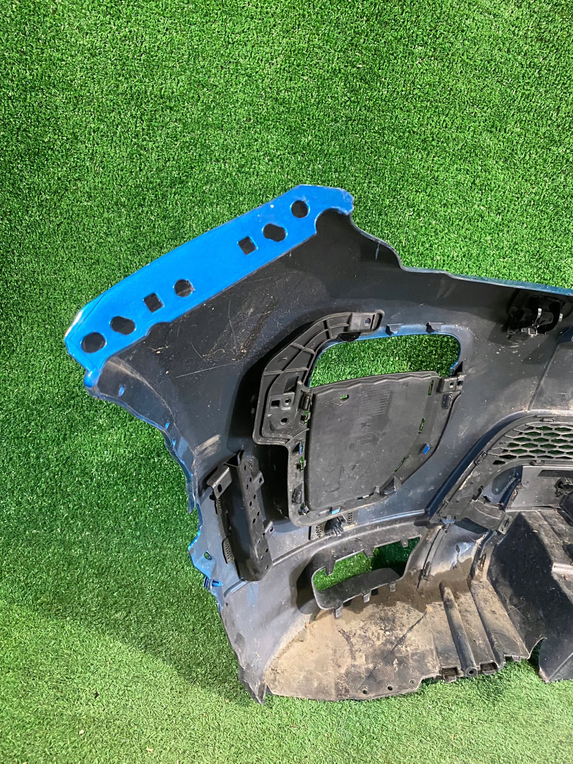 front bumper front RANGE ROVER EVOQUE LIFT 15- NR.Z3010
