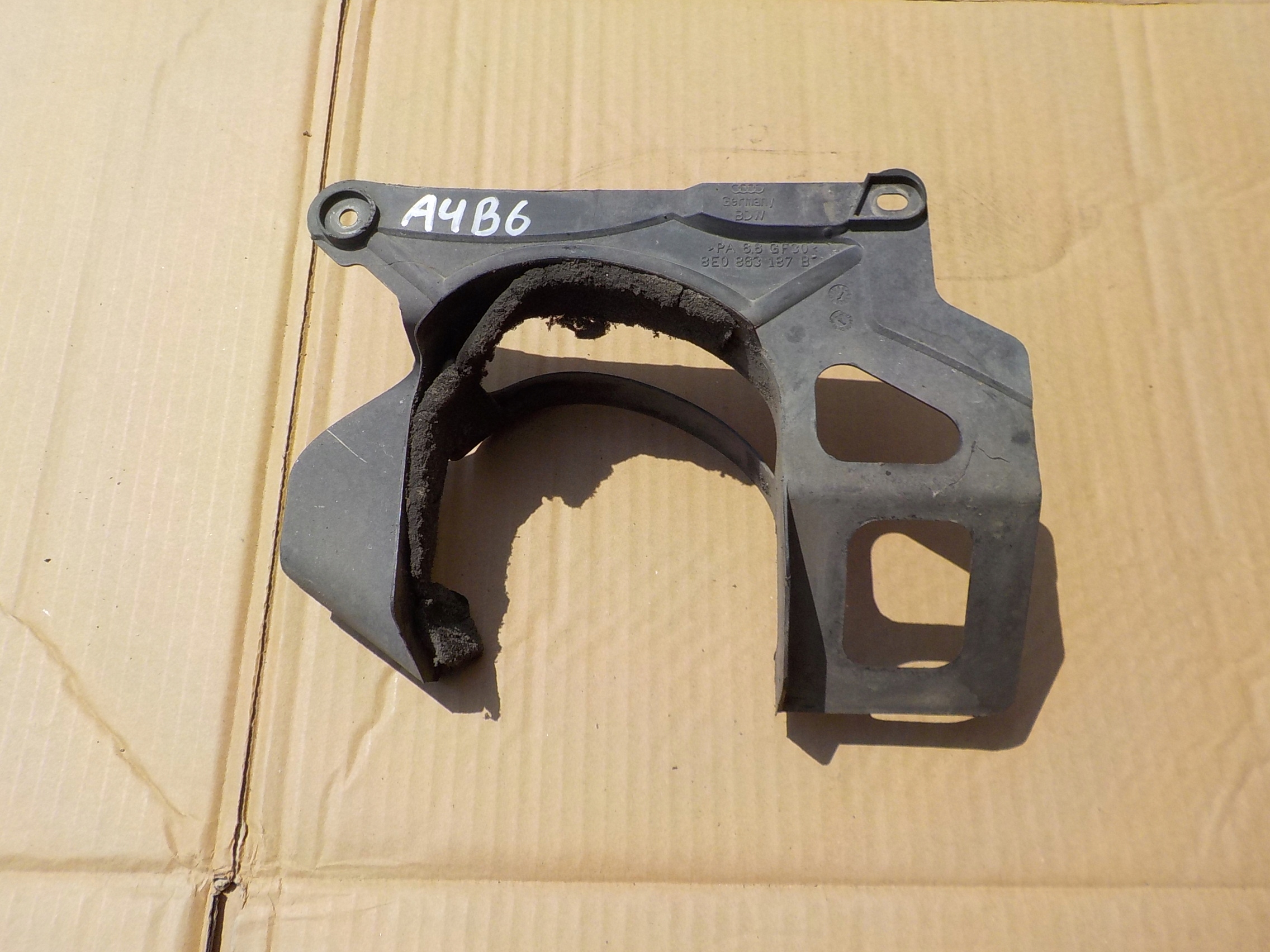 cover semi-axes audi a4 b6 8E0863187B