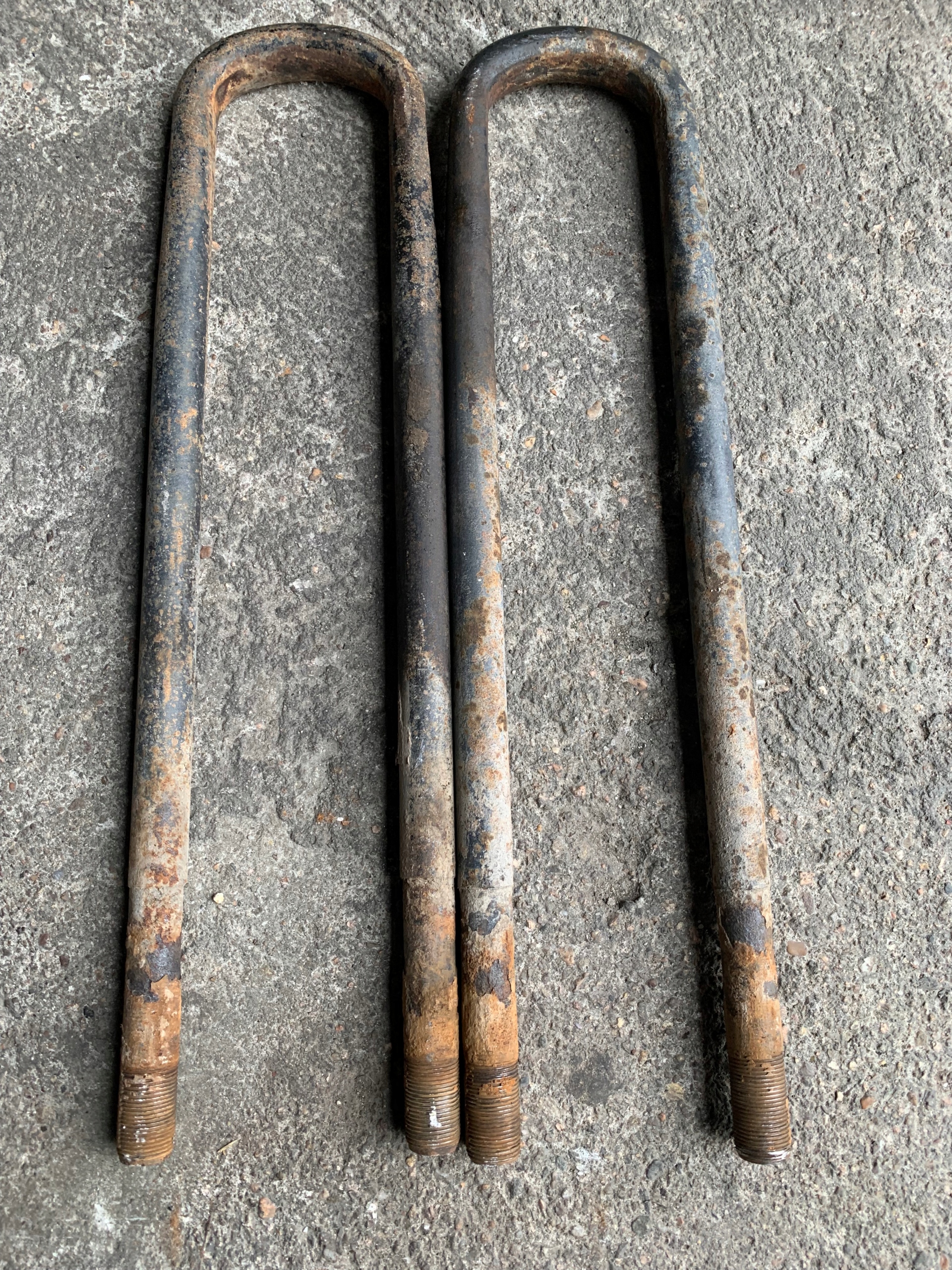 ATEGO II 2 1529 ХОМУТ РЕССОРА СЗАДИ КИБАНТЫ СТРЕМЯ