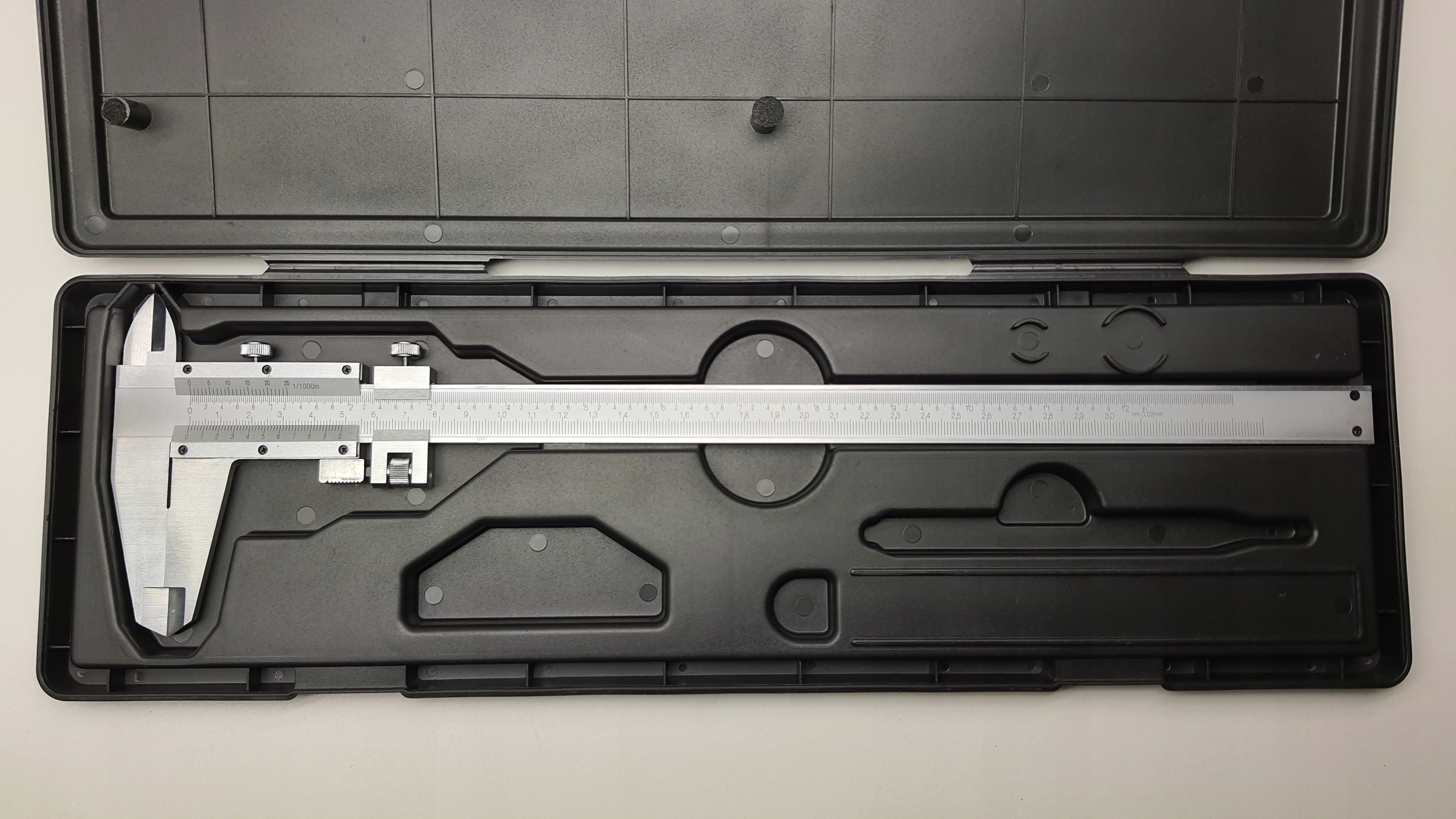 Suwmiarka 300/60 0,02 Wyprzedaż