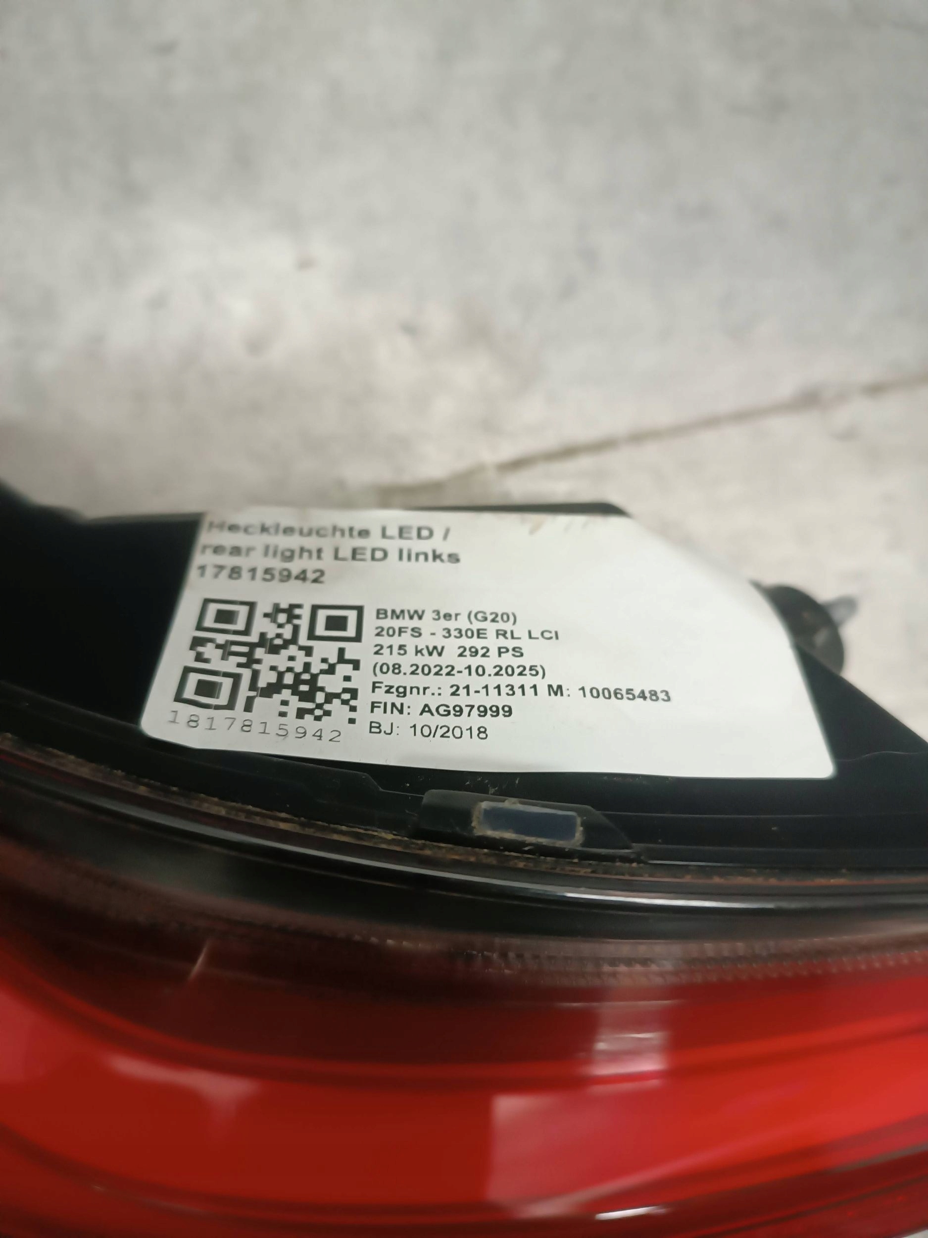 Lampa lewa tył BMW 3 G20 Numer katalogowy części 7420449