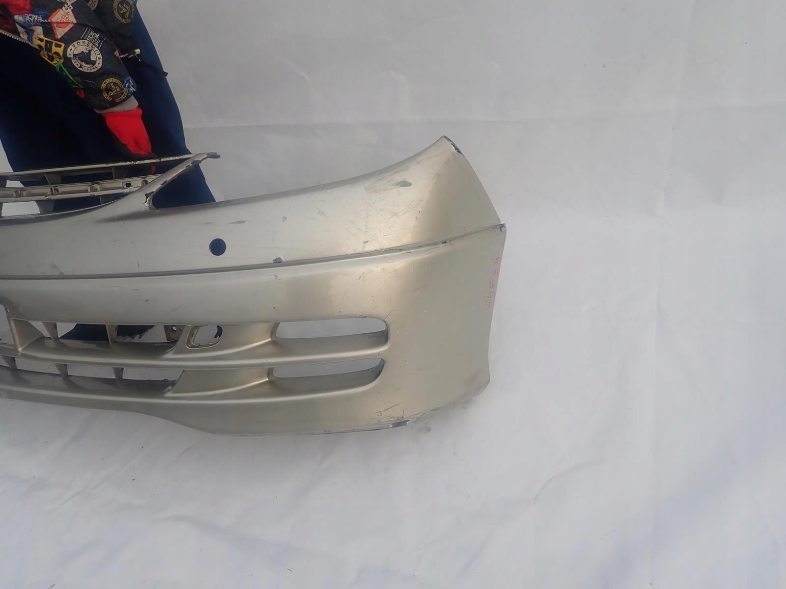TOYOTA PREVIA II 2 00-04 bumper front washer