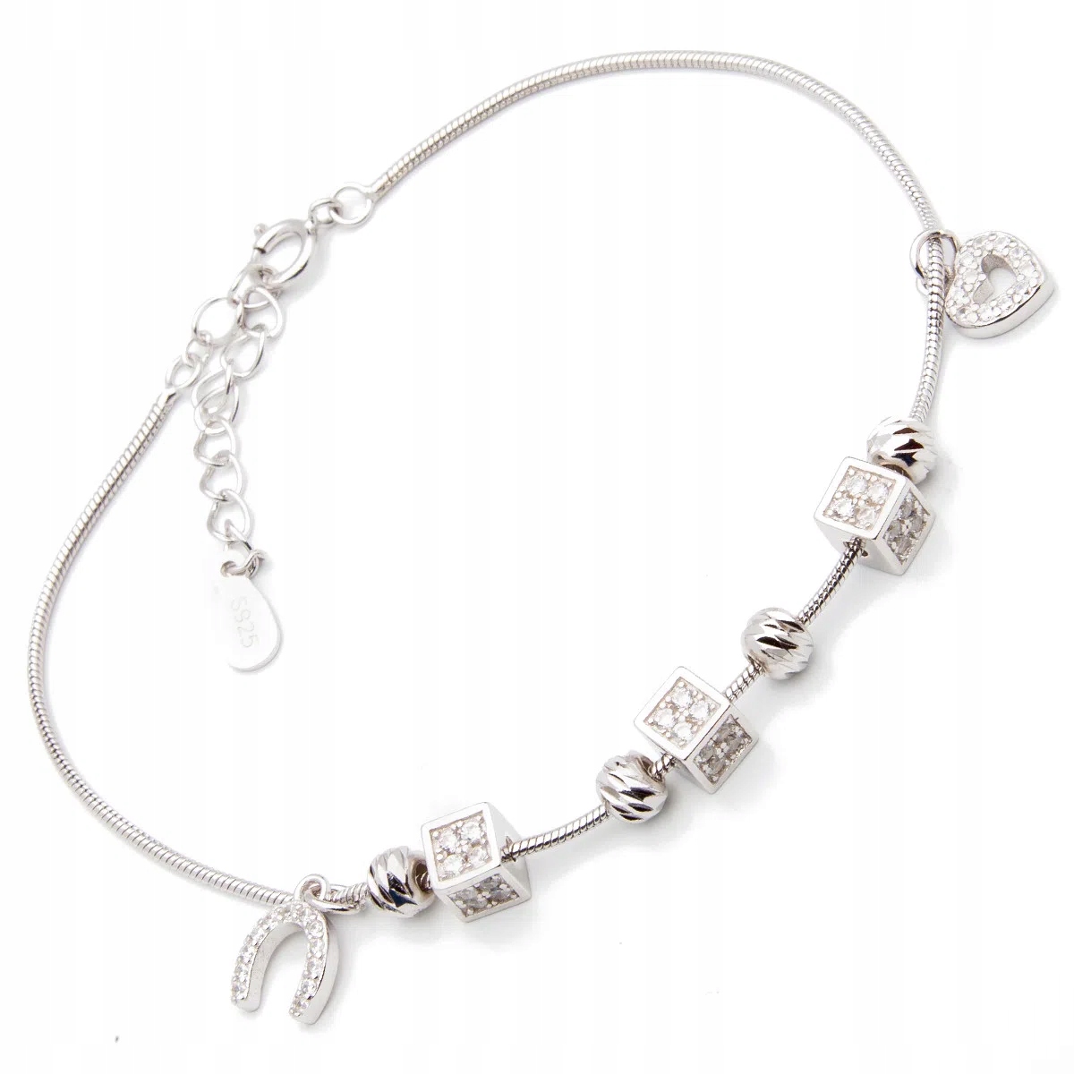 Stříbrný náramek se zirkonovými kostkami