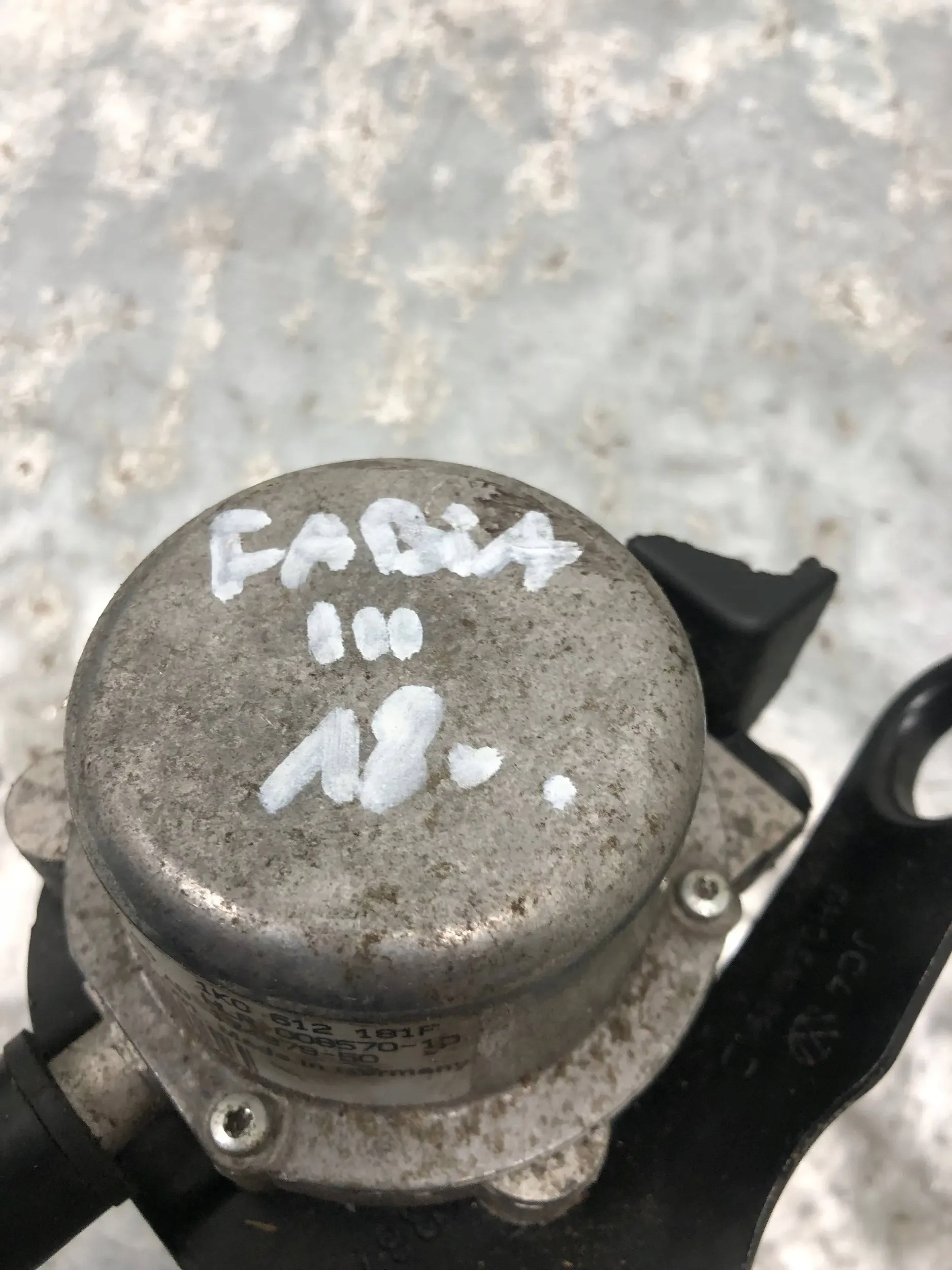 Pompa SILY HAMOWANIA SKODA FABIA III 1K0612181F