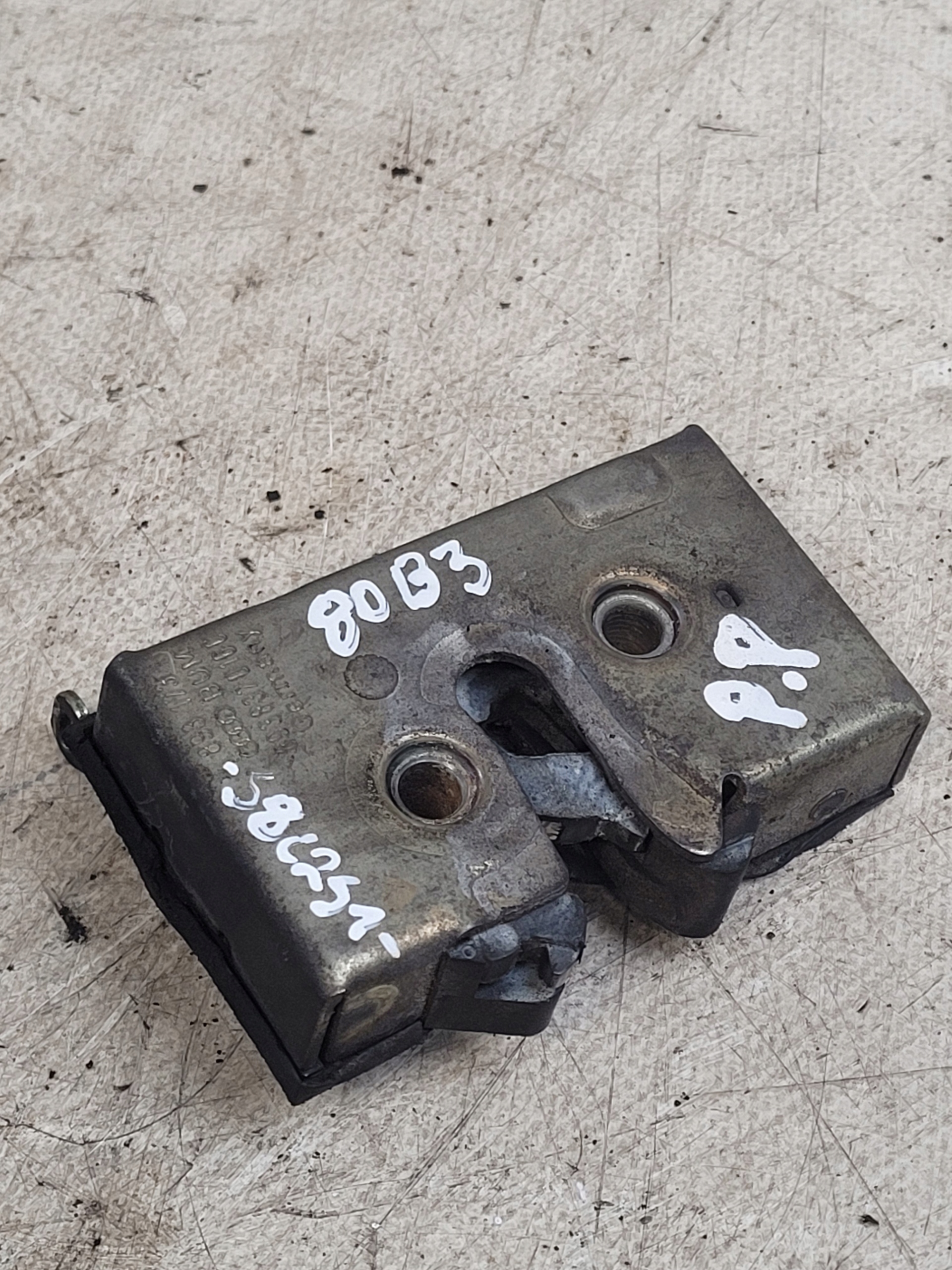 lock door right front front right AUDI 80 B3 OE 893837016C