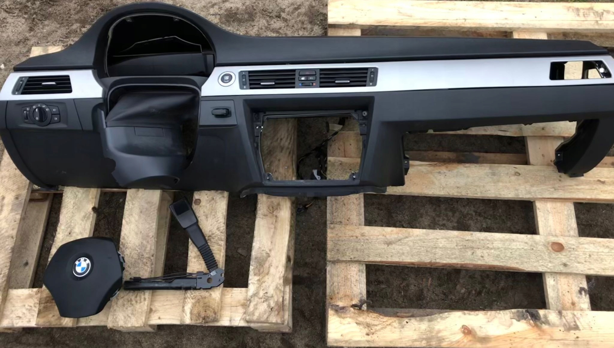 Консоль натяжитель подушки SENSOR BMW E91