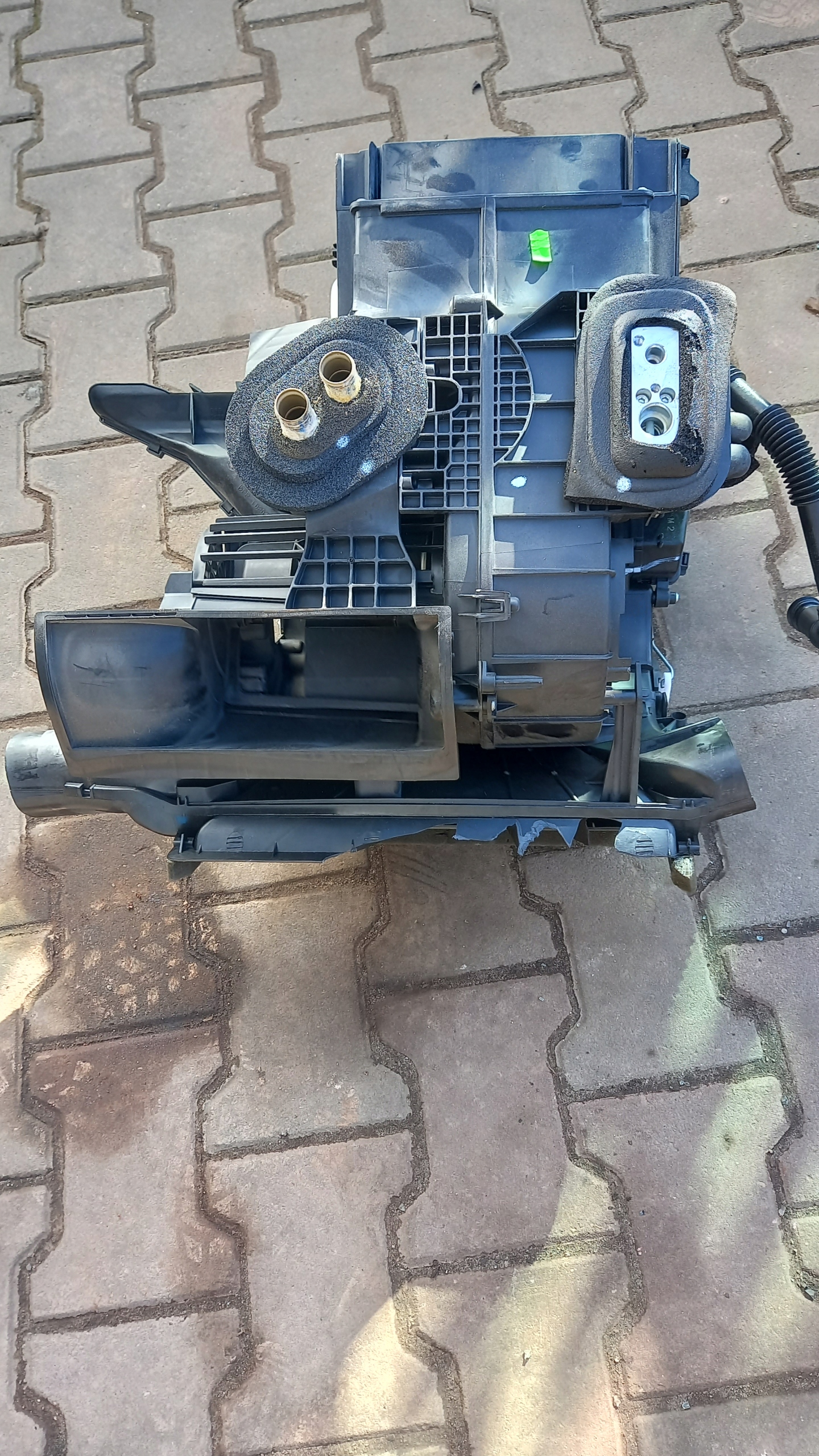 ОБОГРЕВАТЕЛЬ RENAULT CLIO III 07R 1.2 B 8200296678
