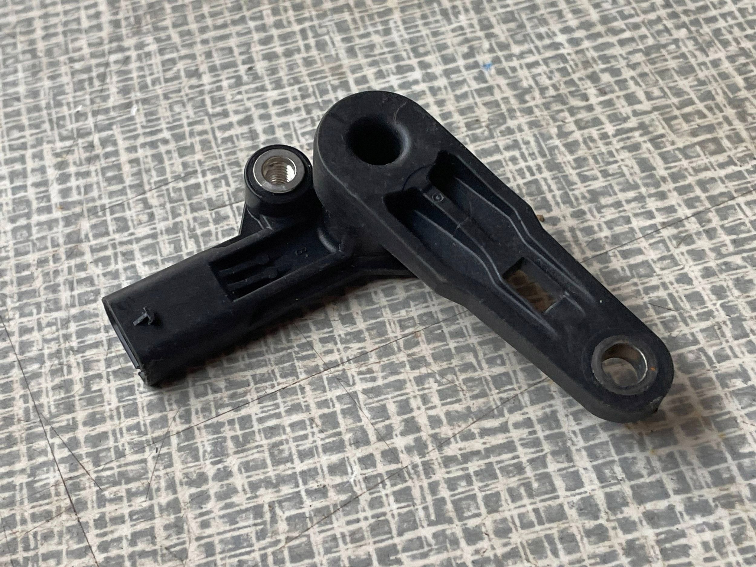 sensor MERCEDES-BENZ A W176 A0009056014 original! !J
