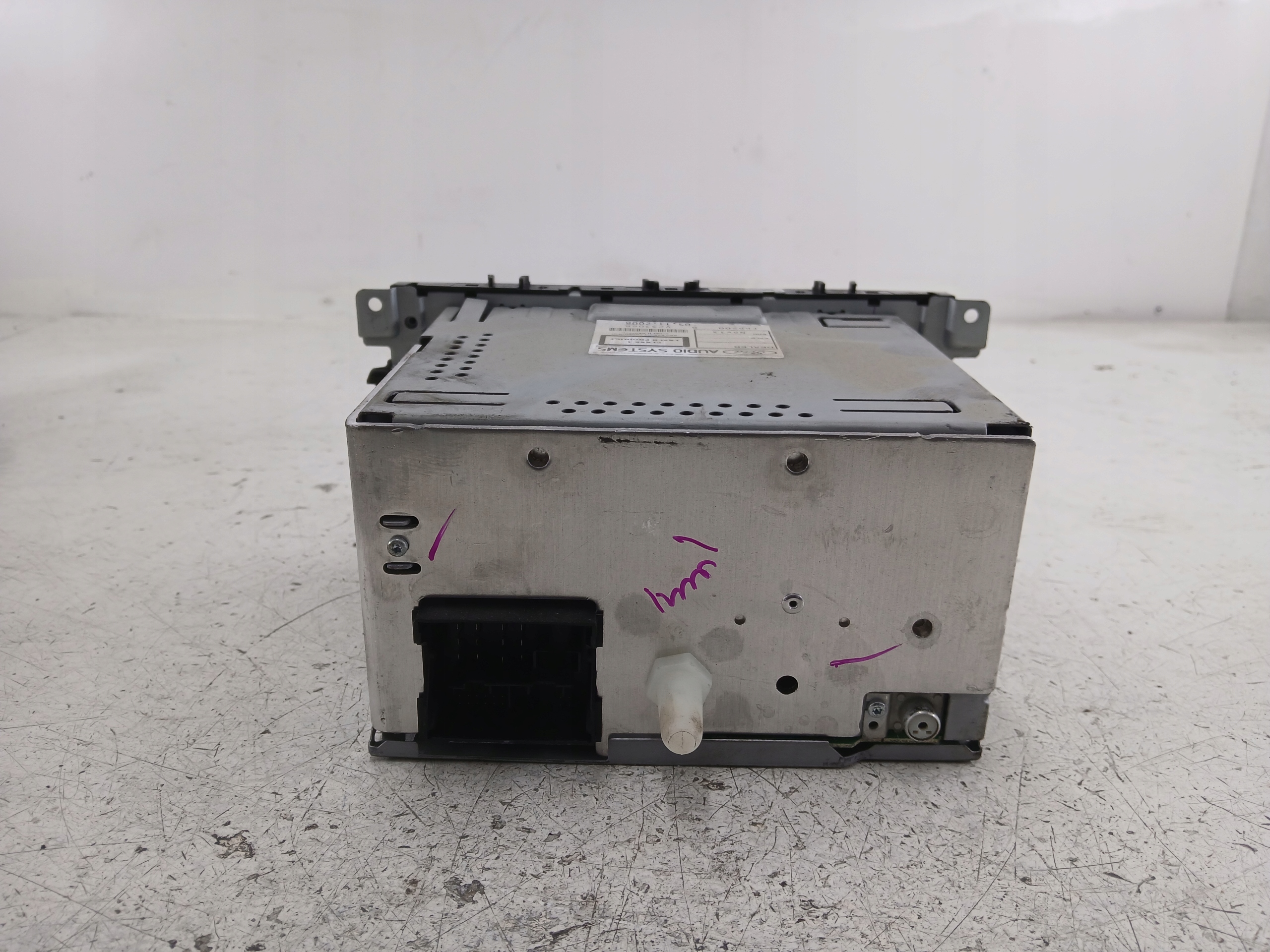 FORD FOCUS MK2 RADIO industrial CD 8M5T-18C815-AB