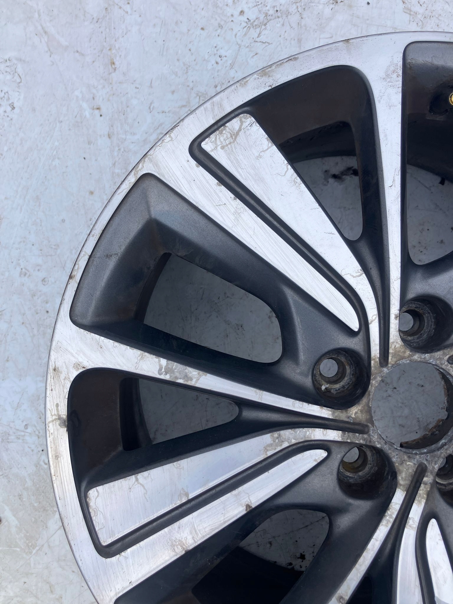 disk 17 CALI CITROEN C4 PICASSO II #253T 9677090377