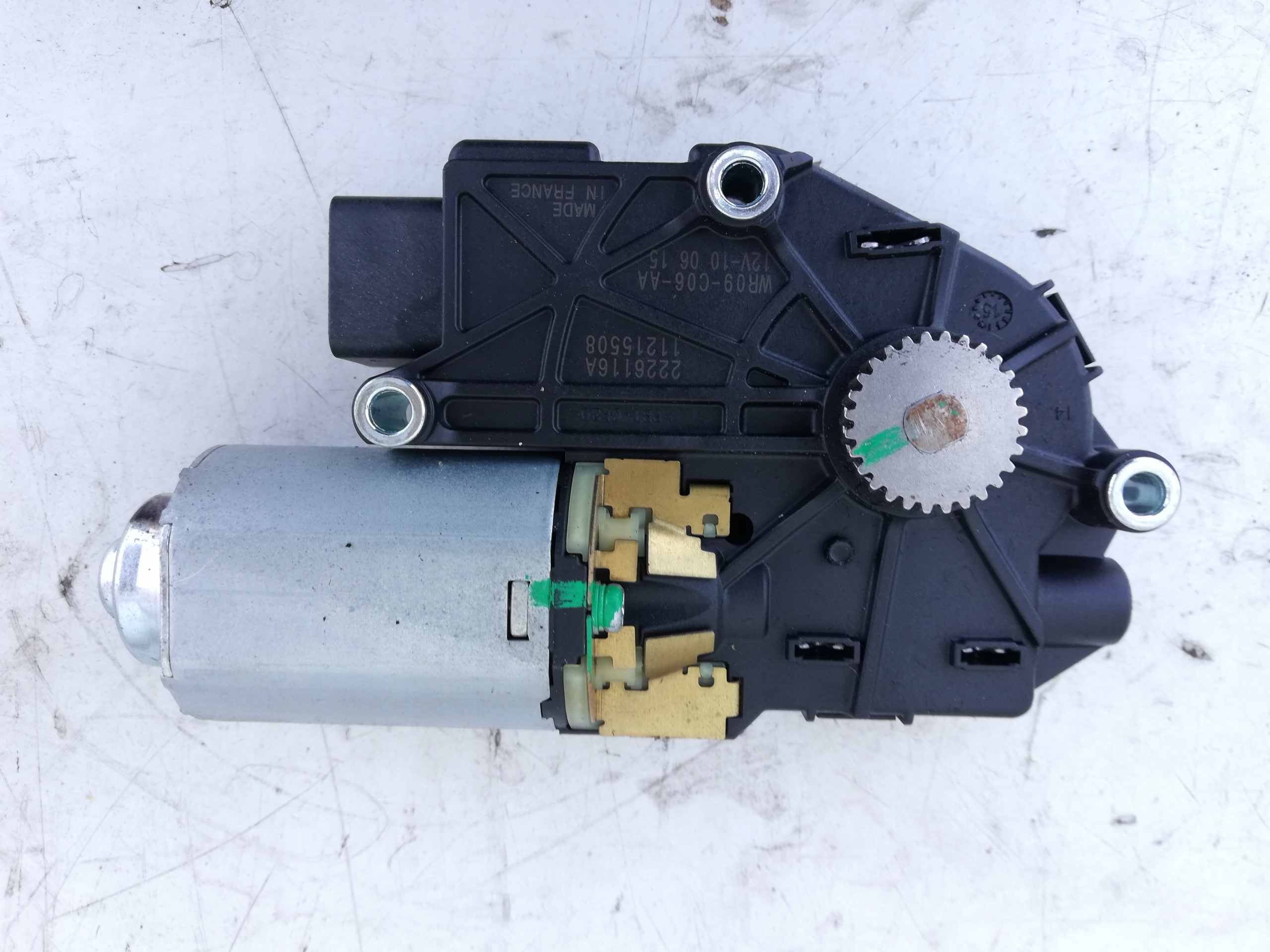 81671-B2000R - ДВИГАТЕЛЬ ПАНОРАМНОГО ЛЮКА KIA SOUL II 14-17