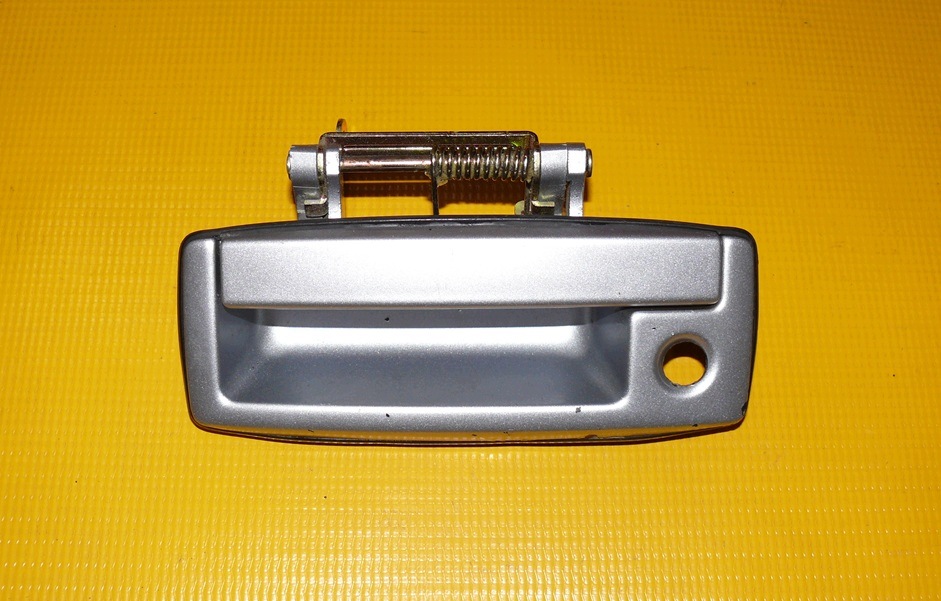 handle handle bonnet boot MITSUBISHI OUTLANDER and 1 03-06r. A31 MR556095