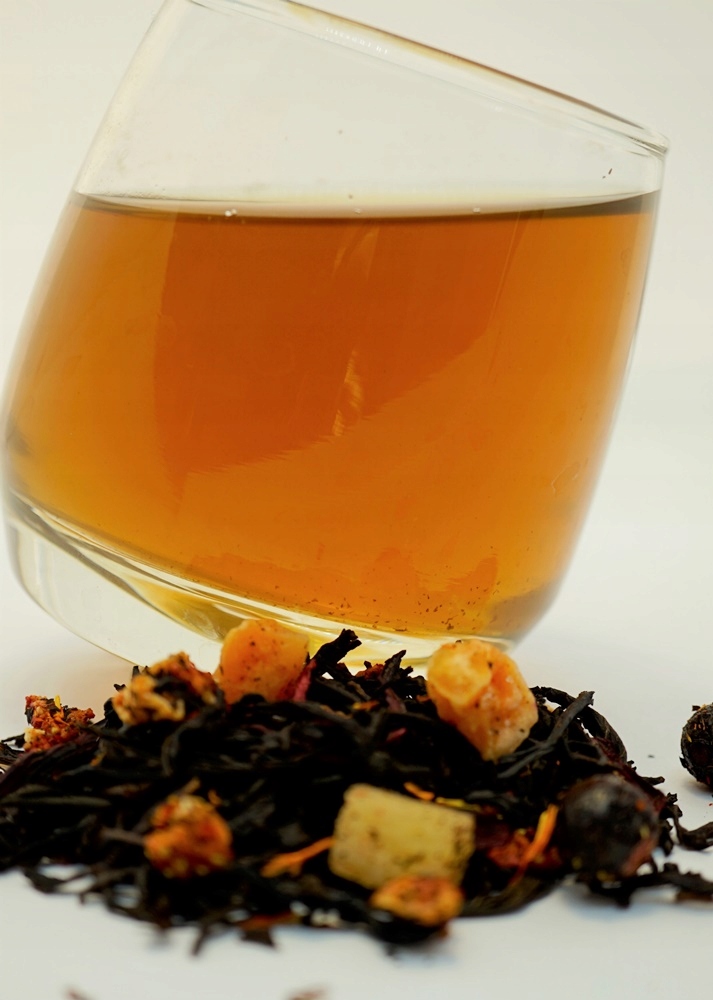 FANTAZJA 100 g herbata czarna MANGO truskawka WOW