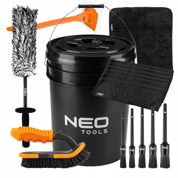 Detailingový set na čistenie auta, vedro, štetce, kefy, uterák