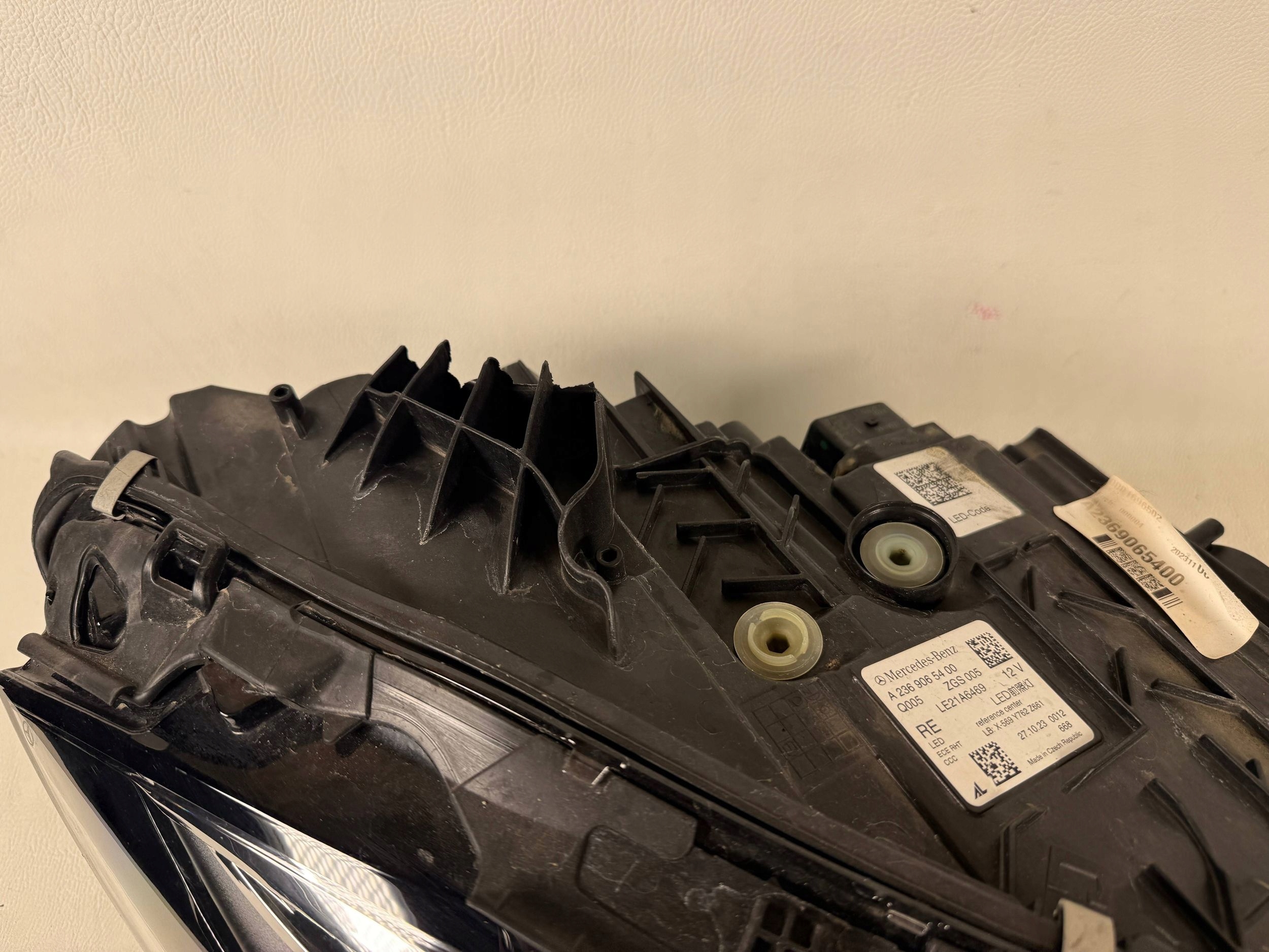 Mercedes CLE A236 light right front front