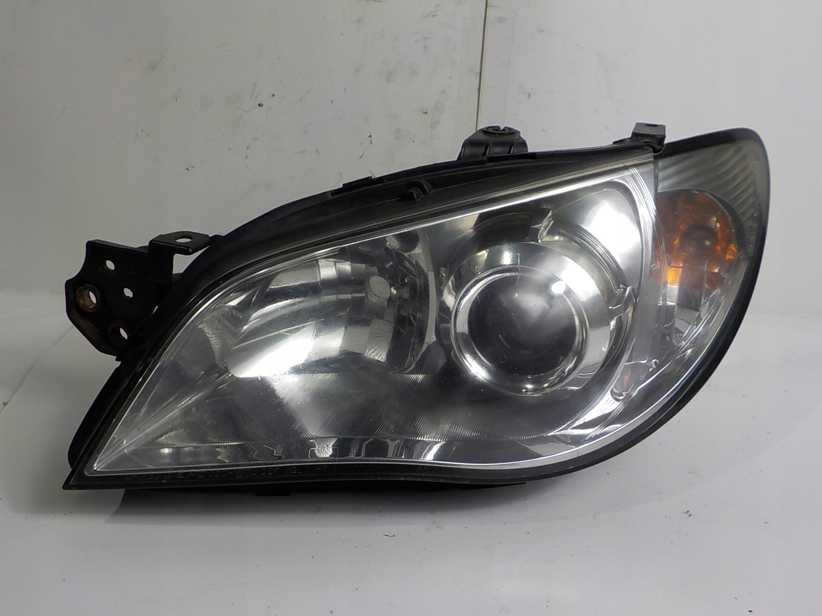 SUBARU IMPREZA II GD ФАРА ЛЕВА ПЕРЕД ПЕРЕДНЯЯ UK